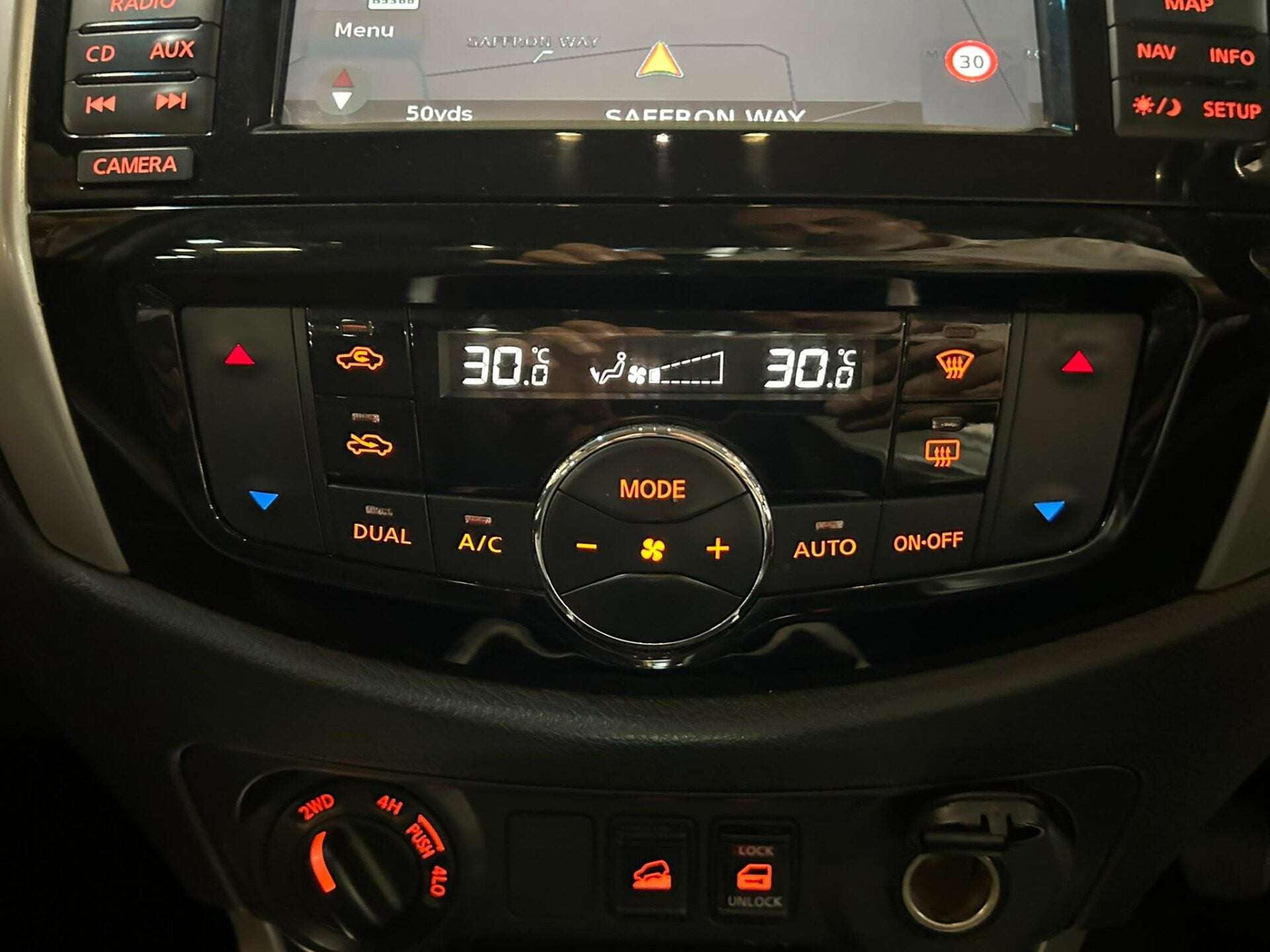 2017 NISSAN NAVARA 2017 NISSAN NAVARA
