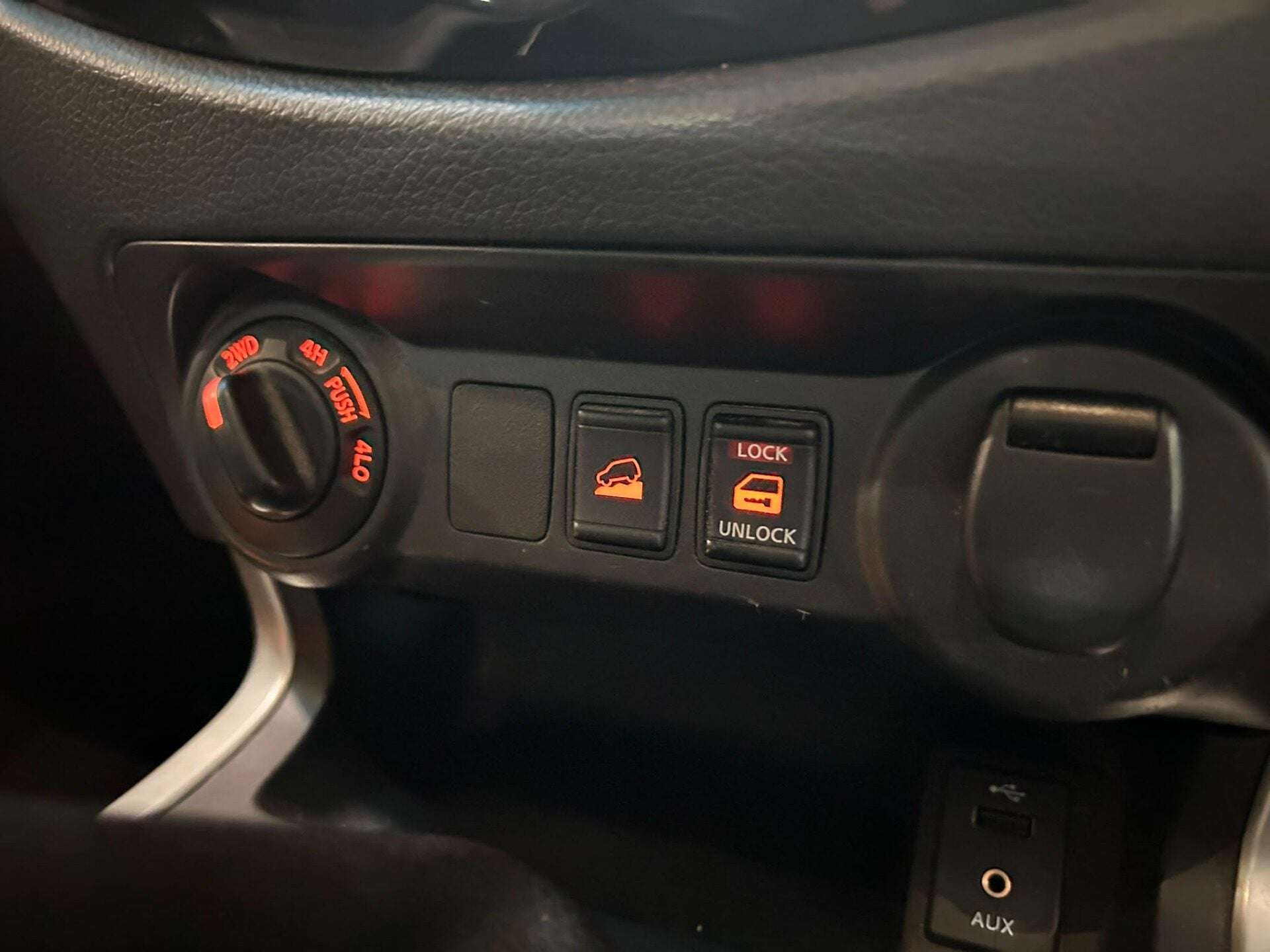 2017 NISSAN NAVARA 2017 NISSAN NAVARA