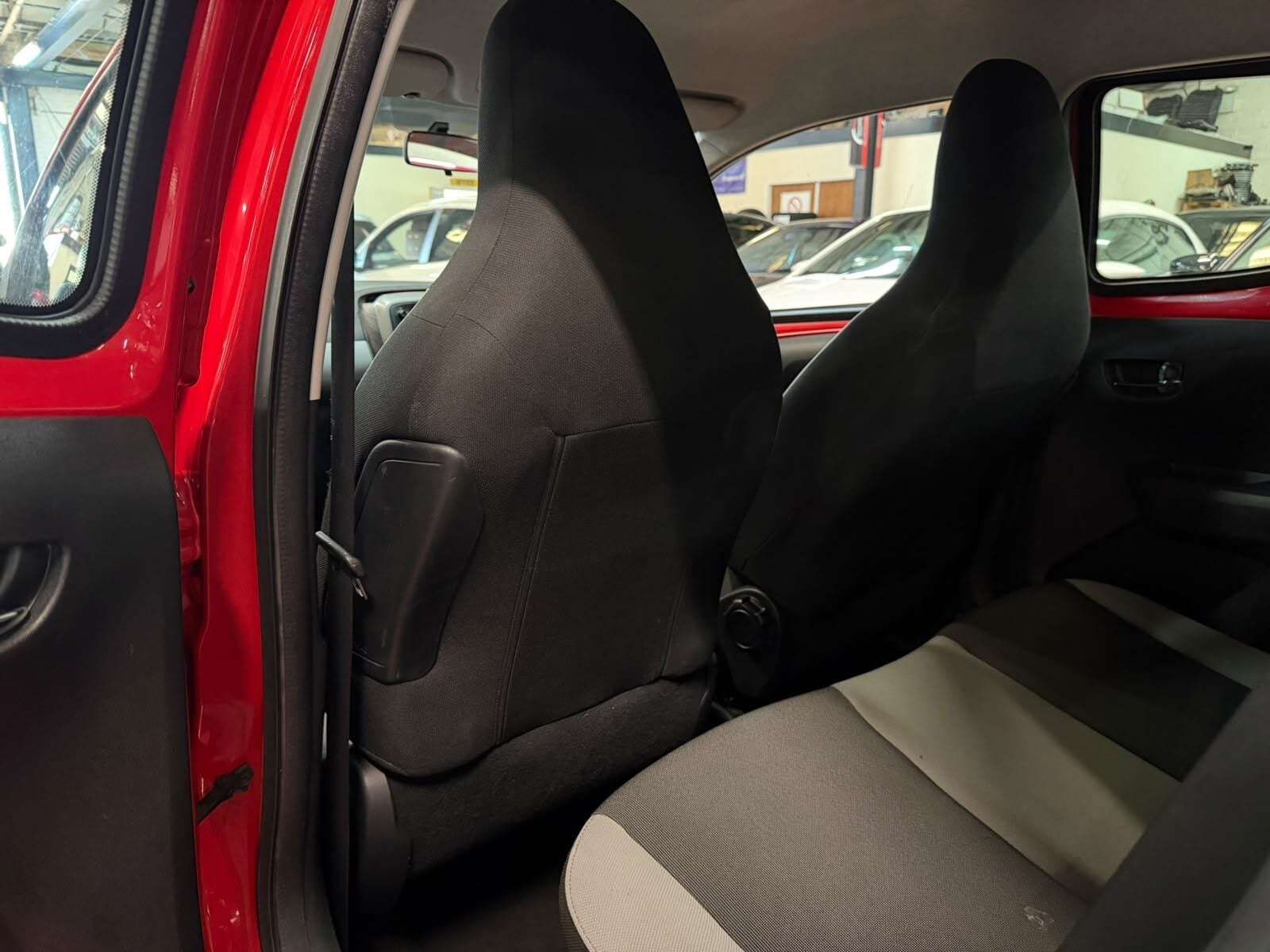 2017 TOYOTA AYGO 2017 TOYOTA AYGO