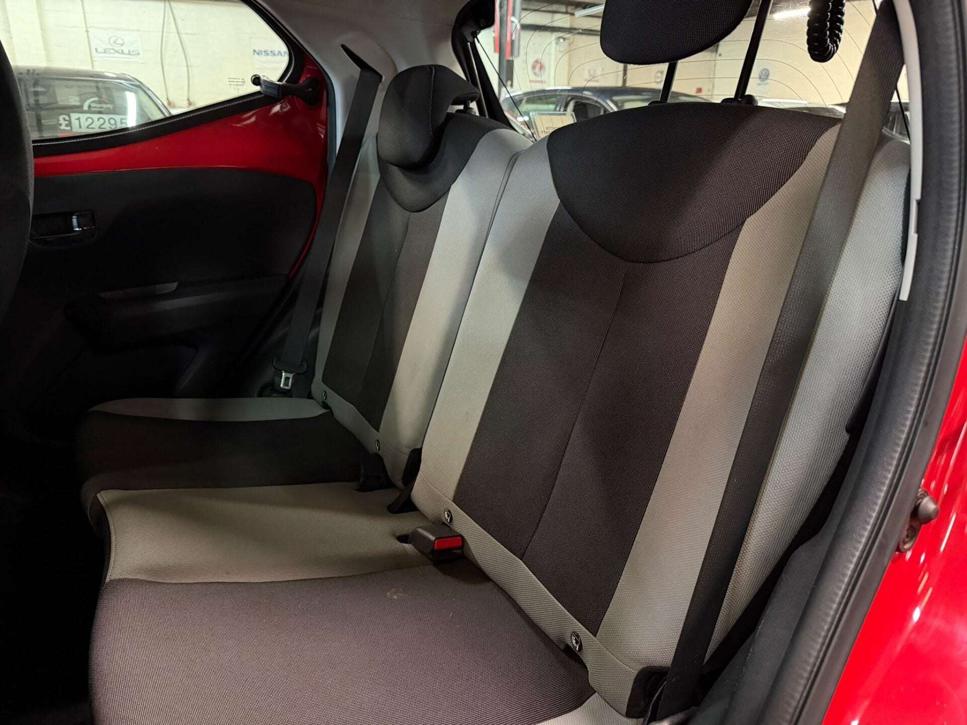 2017 TOYOTA AYGO 2017 TOYOTA AYGO