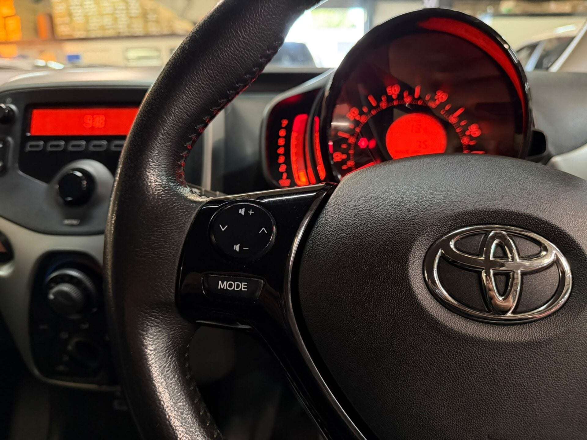2017 TOYOTA AYGO 2017 TOYOTA AYGO