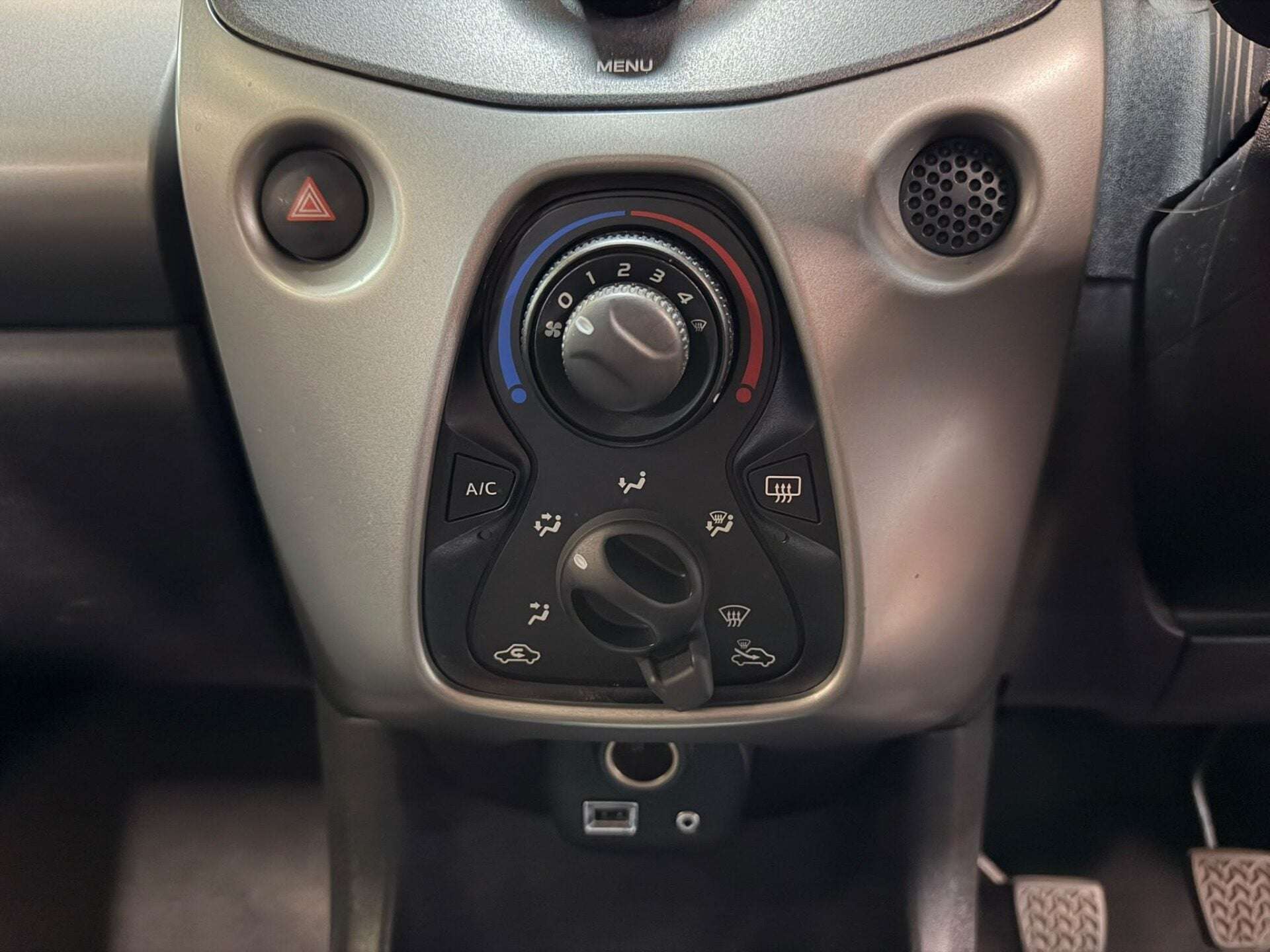 2017 TOYOTA AYGO 2017 TOYOTA AYGO