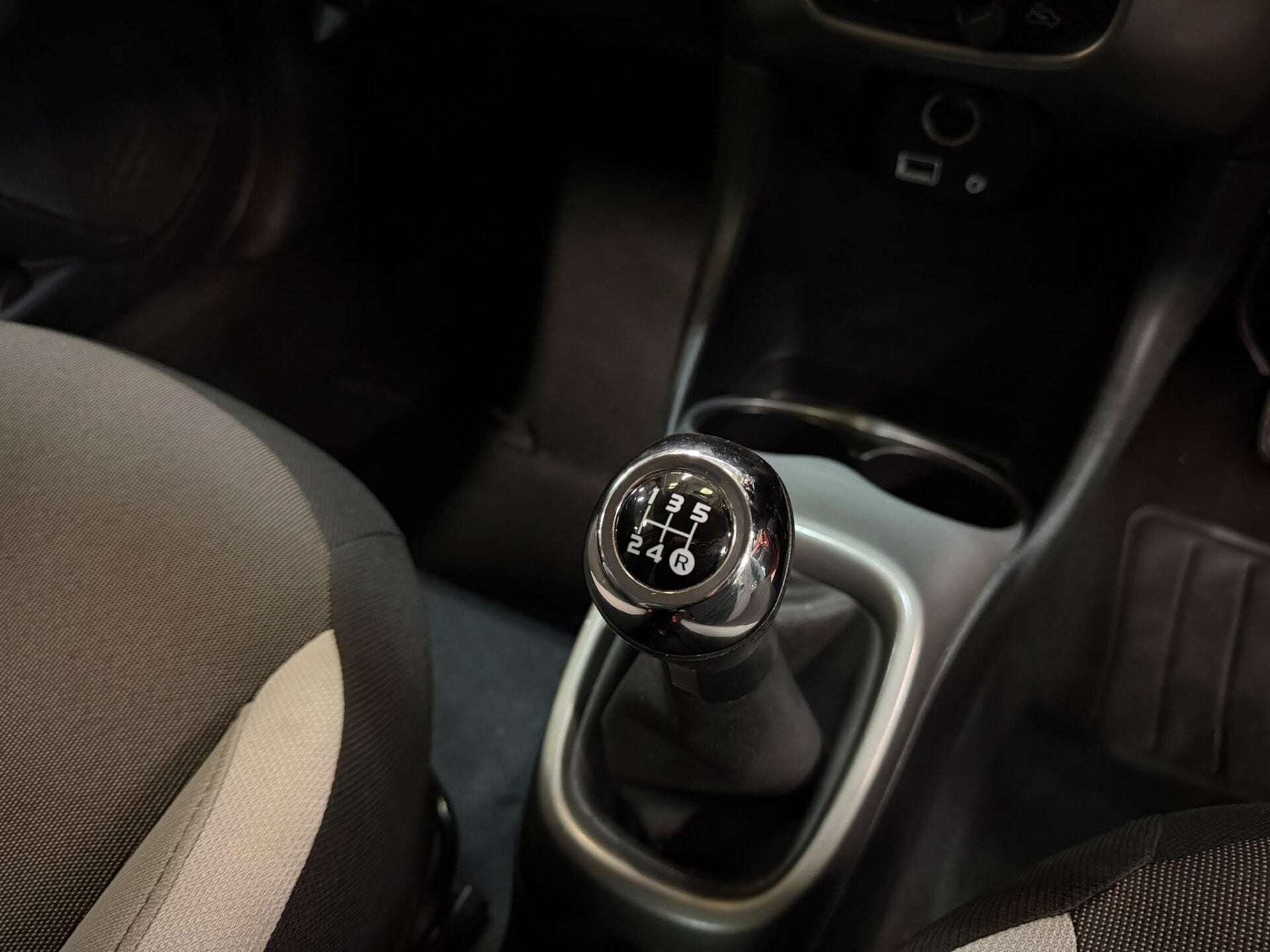 2017 TOYOTA AYGO 2017 TOYOTA AYGO