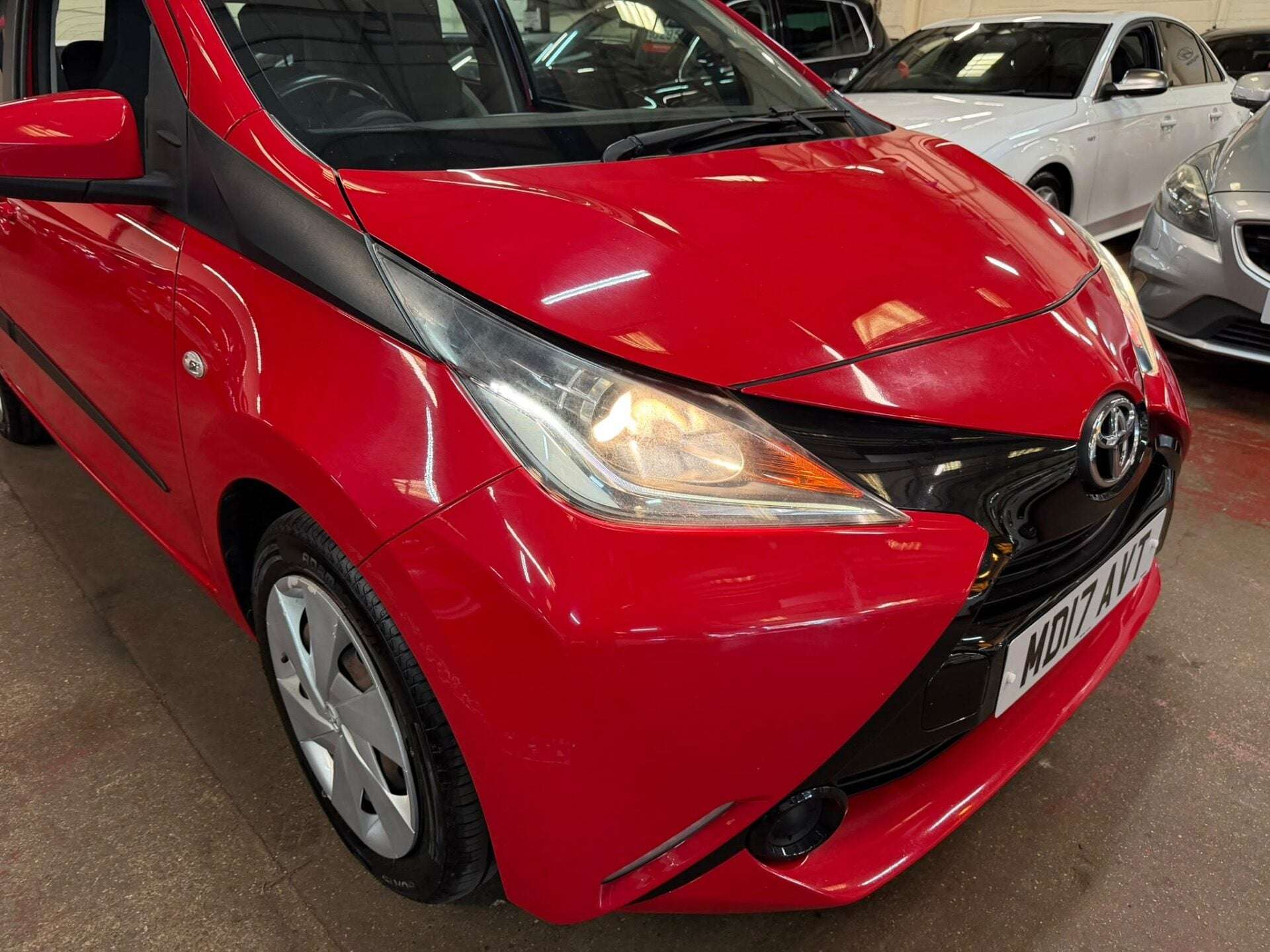 2017 TOYOTA AYGO 2017 TOYOTA AYGO