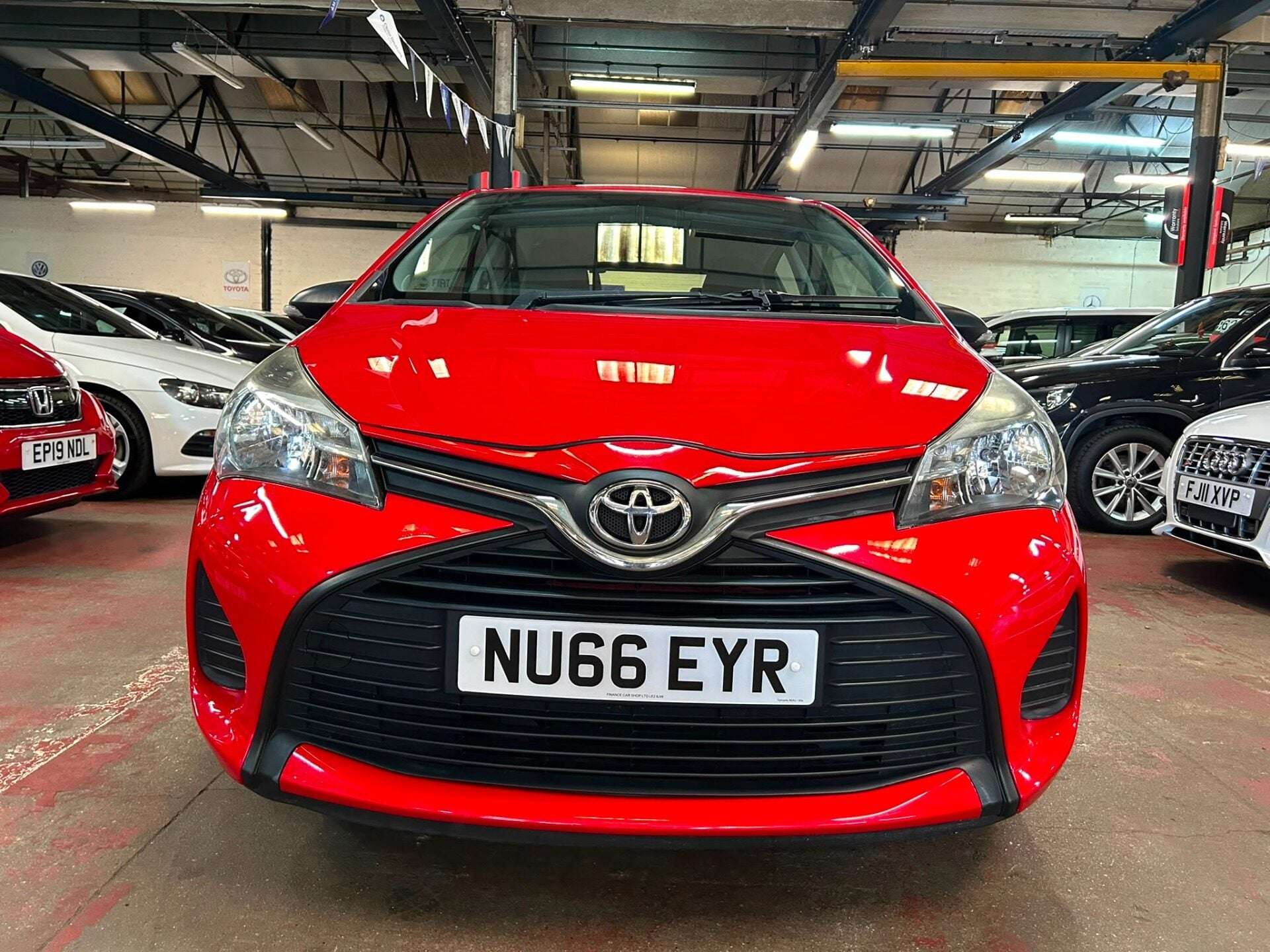 A 2016 TOYOTA YARIS VVT-I ACTIVE A 2016 TOYOTA YARIS VVT-I ACTIVE