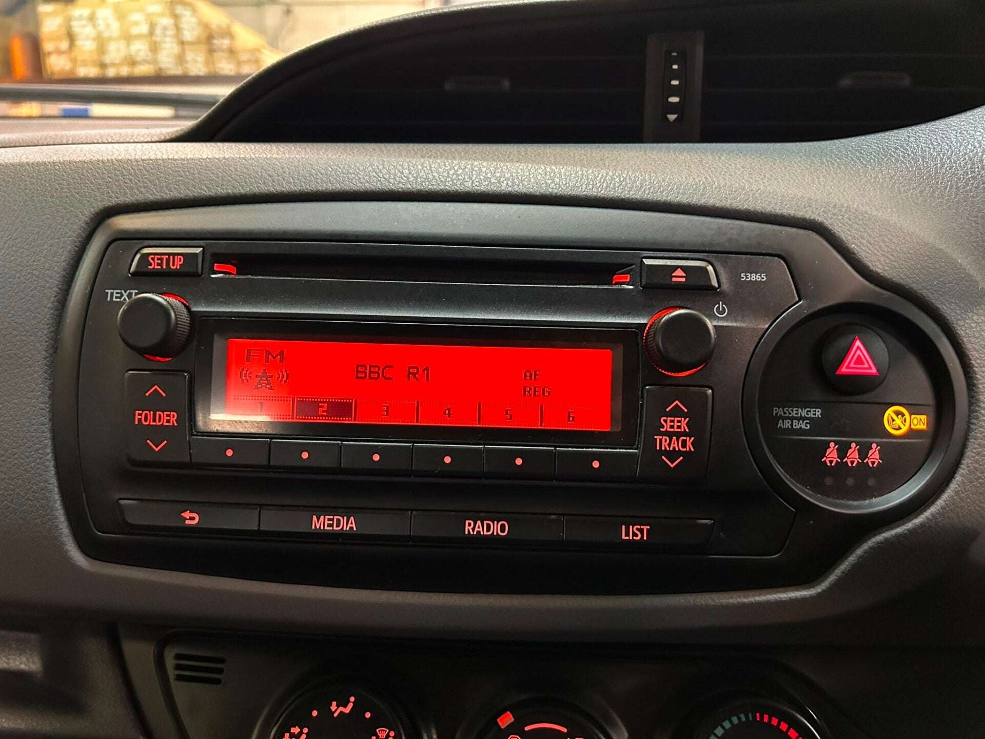2016 TOYOTA YARIS 2016 TOYOTA YARIS