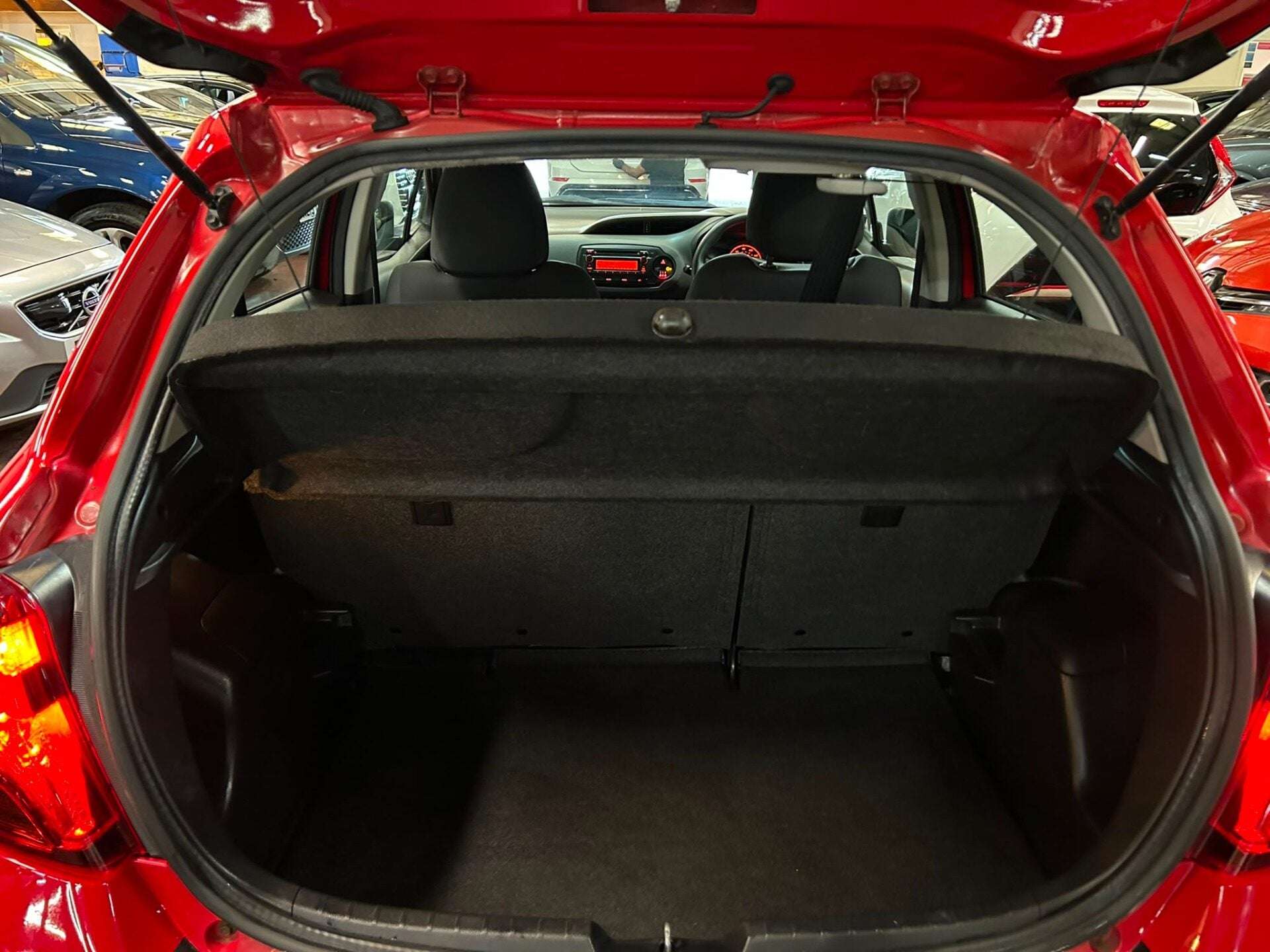 2016 TOYOTA YARIS 2016 TOYOTA YARIS