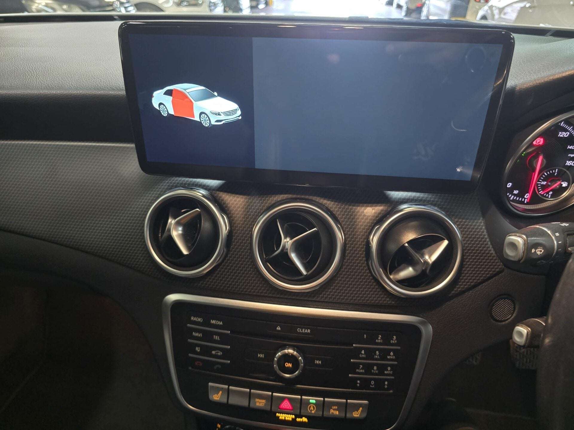 2018 MERCEDES-BENZ GLA CLASS 2018 MERCEDES-BENZ GLA CLASS