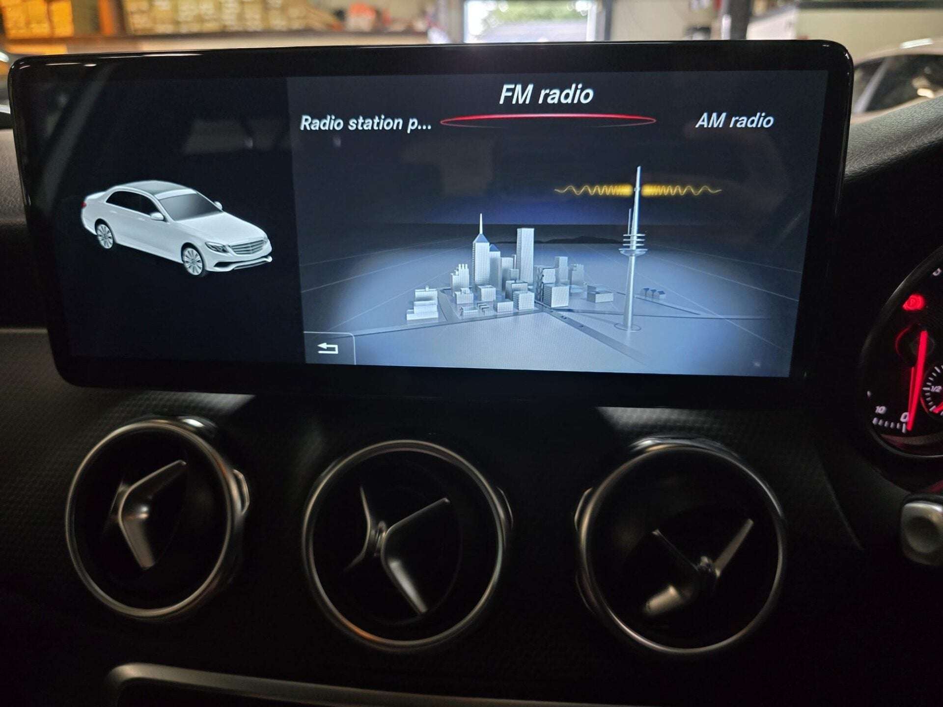 2018 MERCEDES-BENZ GLA CLASS 2018 MERCEDES-BENZ GLA CLASS
