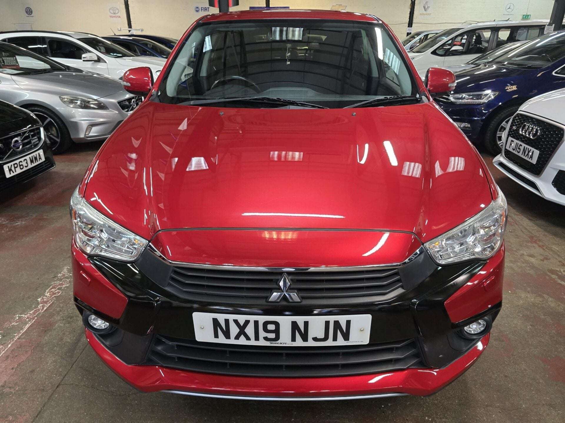 A 2019 MITSUBISHI ASX DI-D 3 A 2019 MITSUBISHI ASX DI-D 3