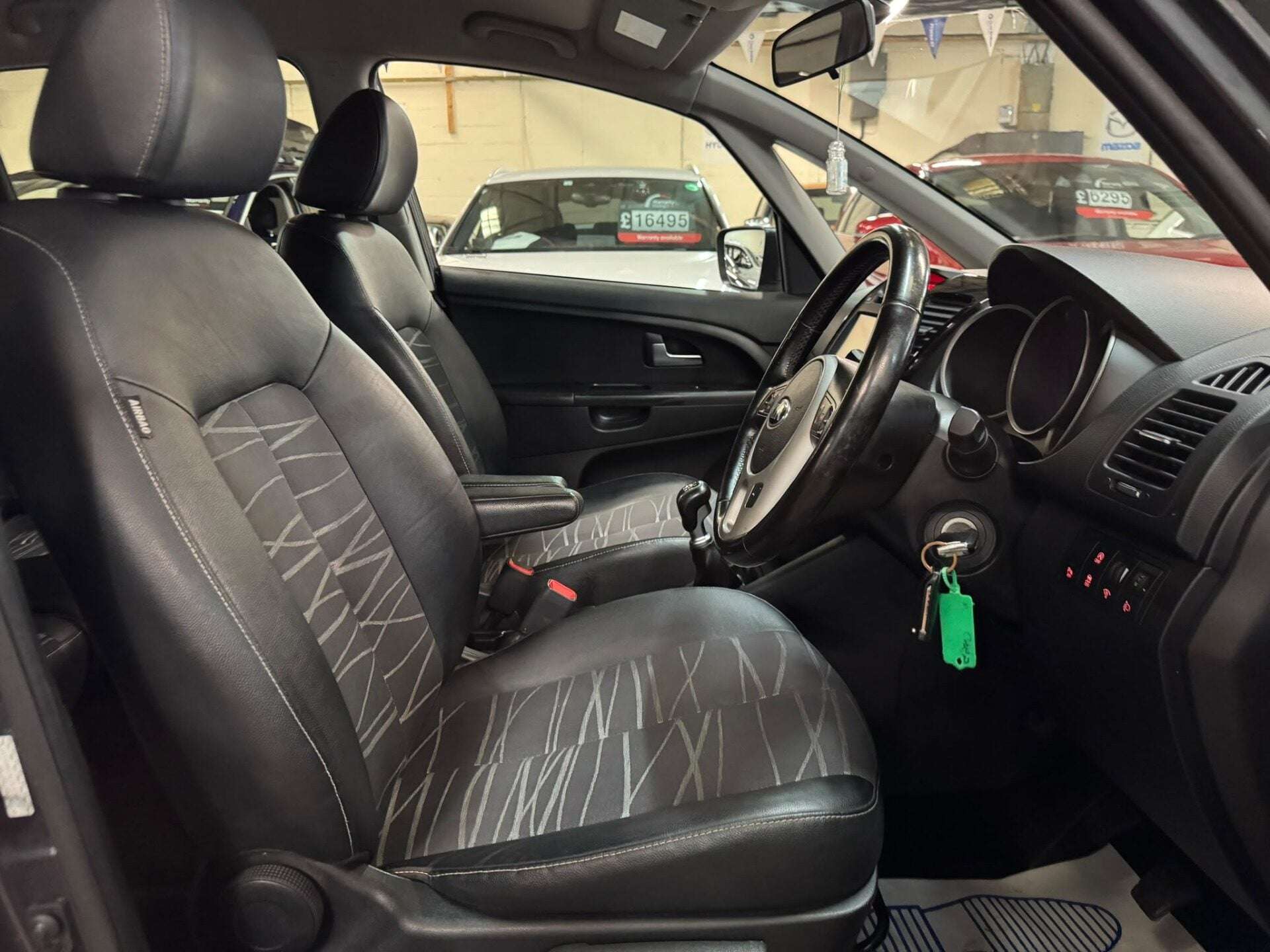 2017 KIA VENGA 2017 KIA VENGA