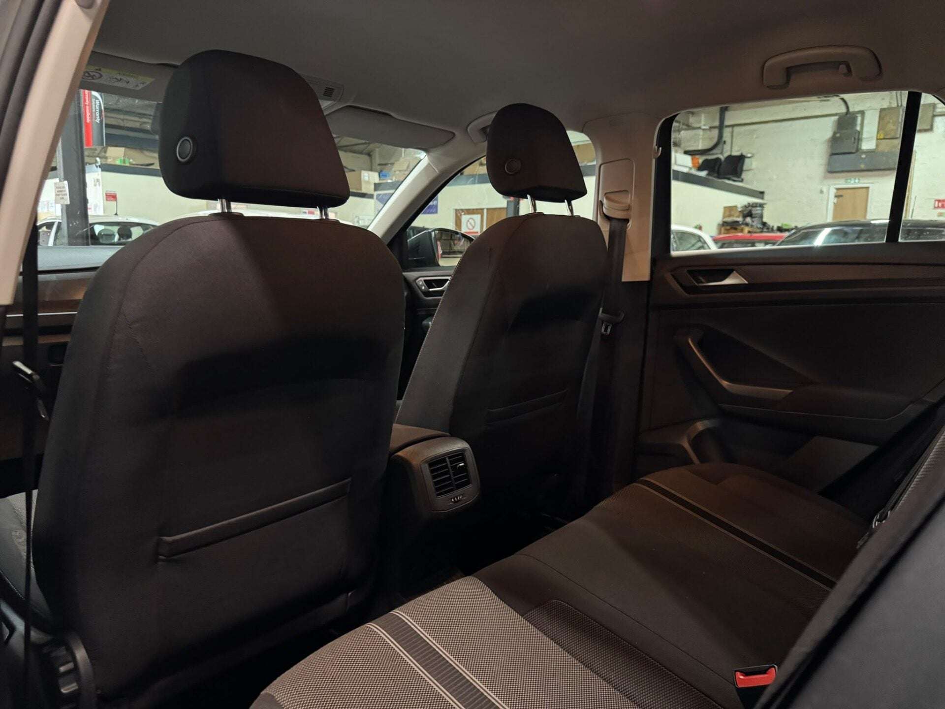 2019 VOLKSWAGEN T-ROC 2019 VOLKSWAGEN T-ROC