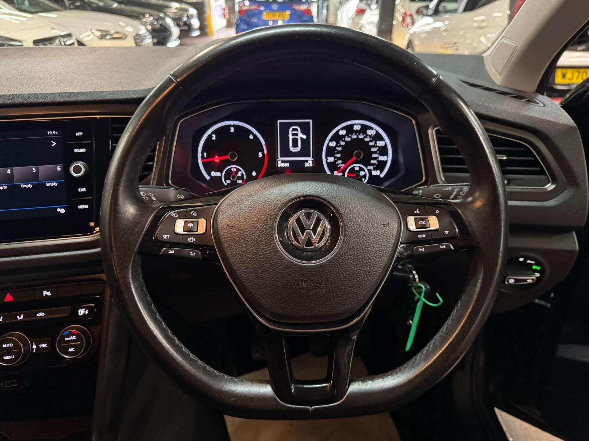 2019 VOLKSWAGEN T-ROC 2019 VOLKSWAGEN T-ROC