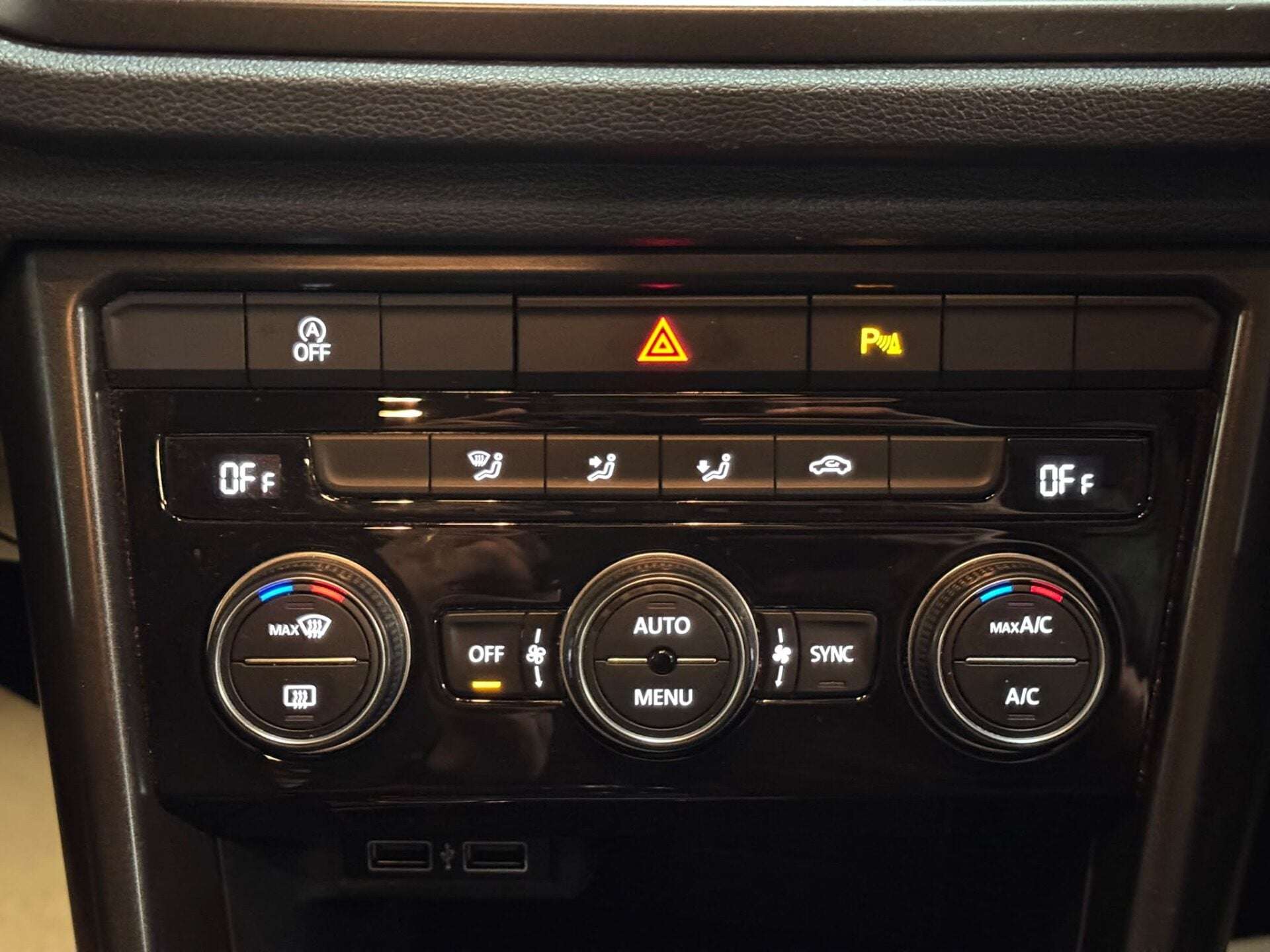 2019 VOLKSWAGEN T-ROC 2019 VOLKSWAGEN T-ROC