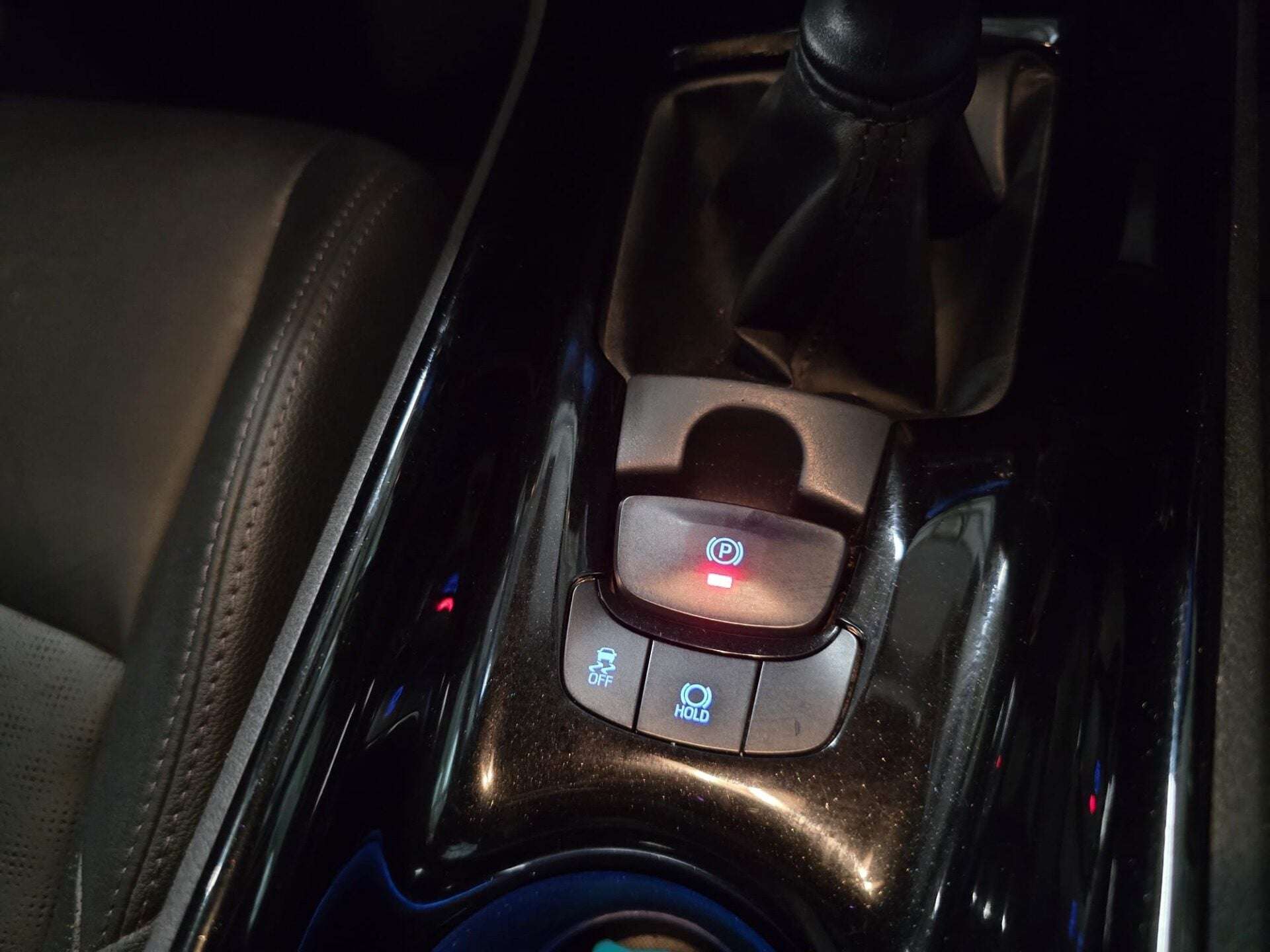 2019 TOYOTA C-HR 2019 TOYOTA C-HR