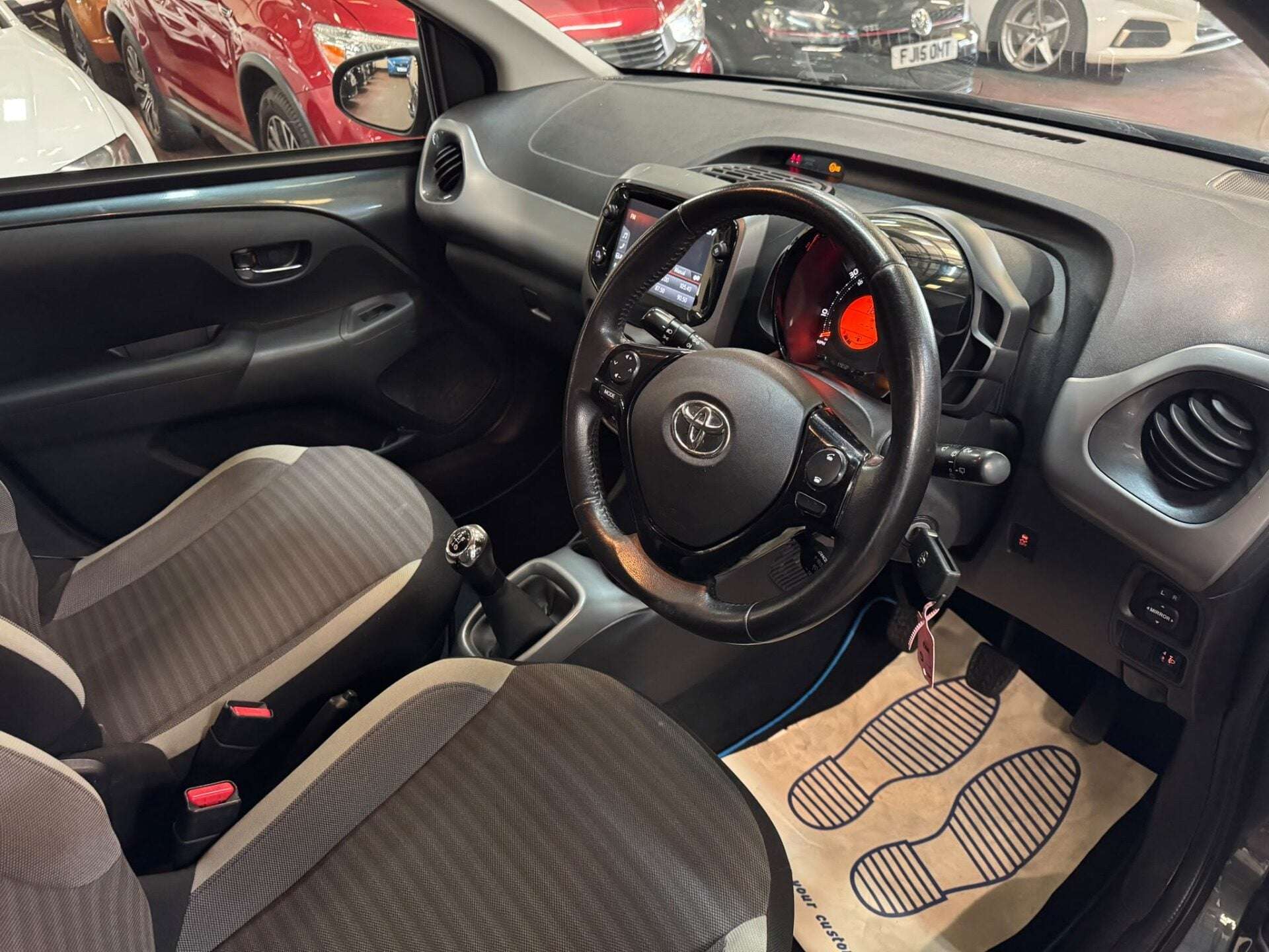2019 TOYOTA AYGO 2019 TOYOTA AYGO