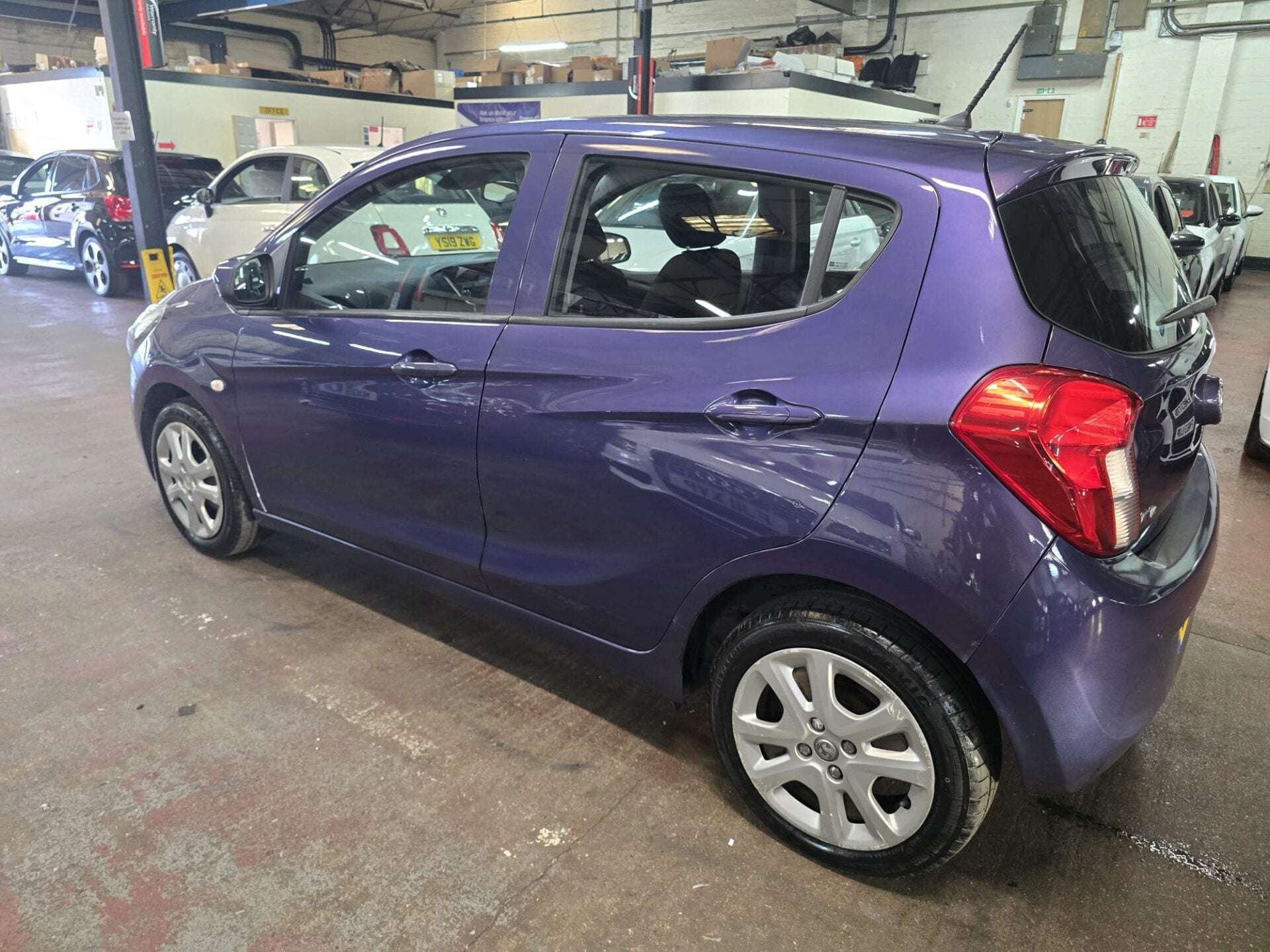 A 2016 VAUXHALL VIVA SE AC A 2016 VAUXHALL VIVA SE AC