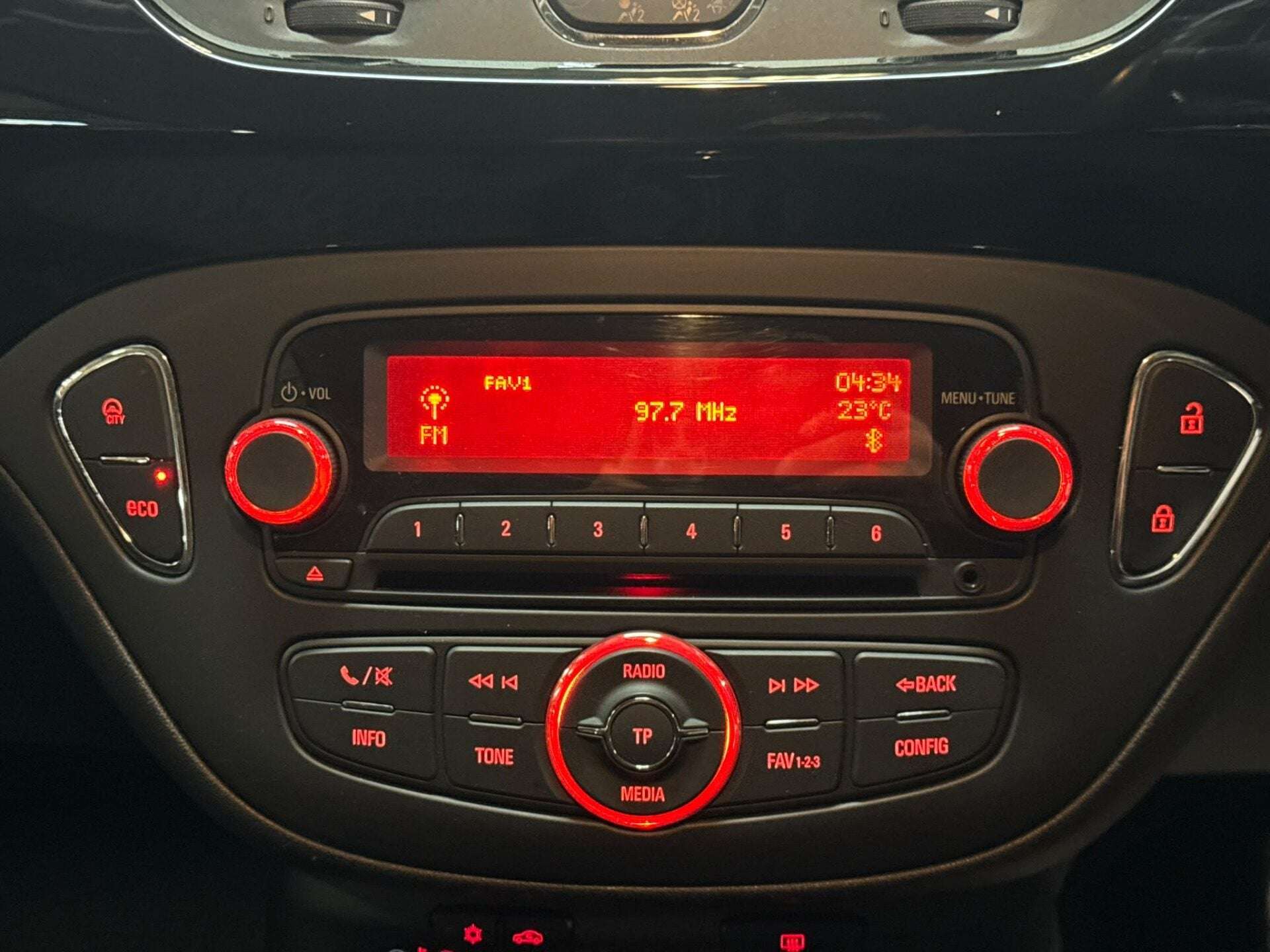 2015 VAUXHALL CORSA 2015 VAUXHALL CORSA