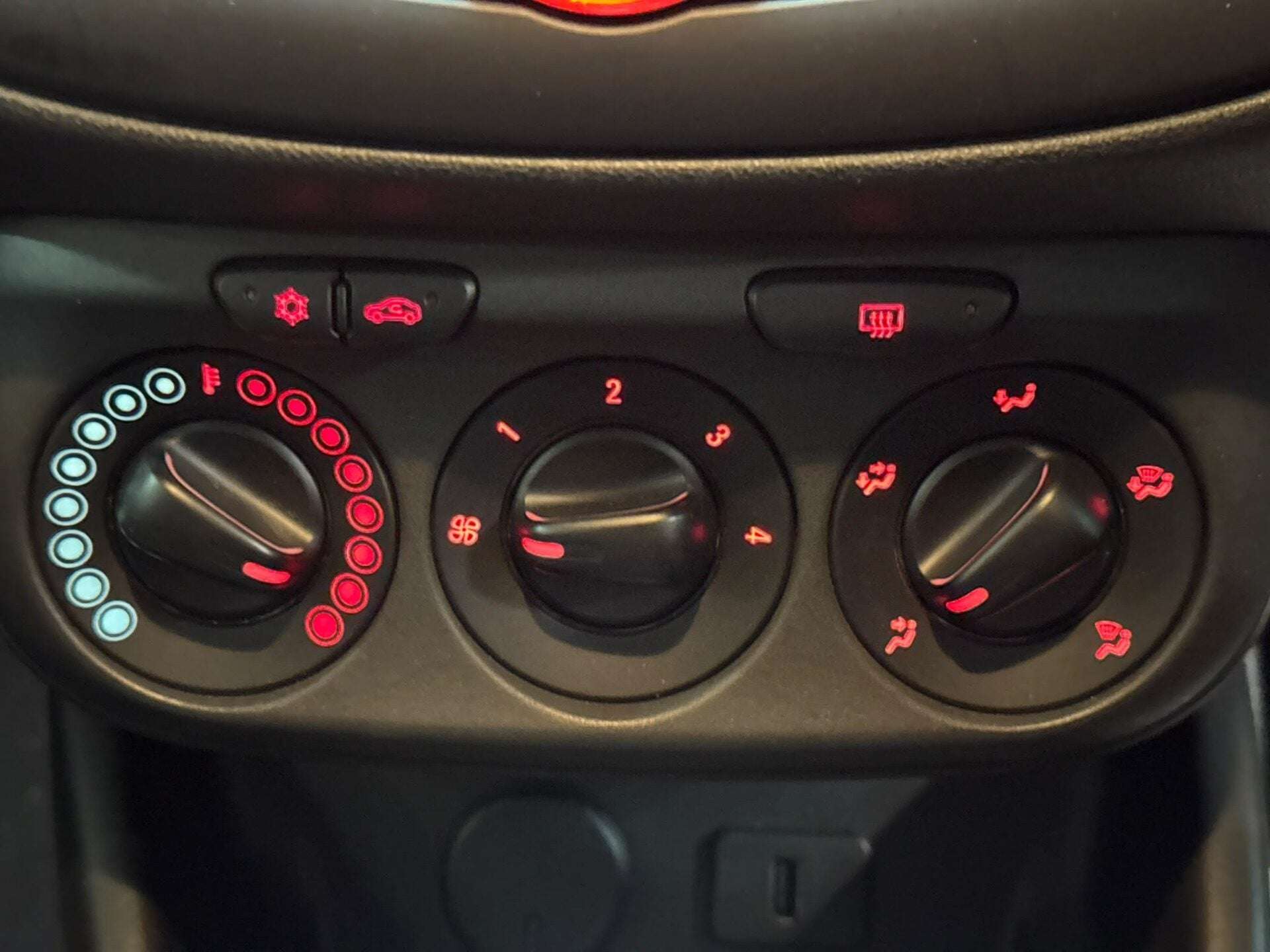 2015 VAUXHALL CORSA 2015 VAUXHALL CORSA