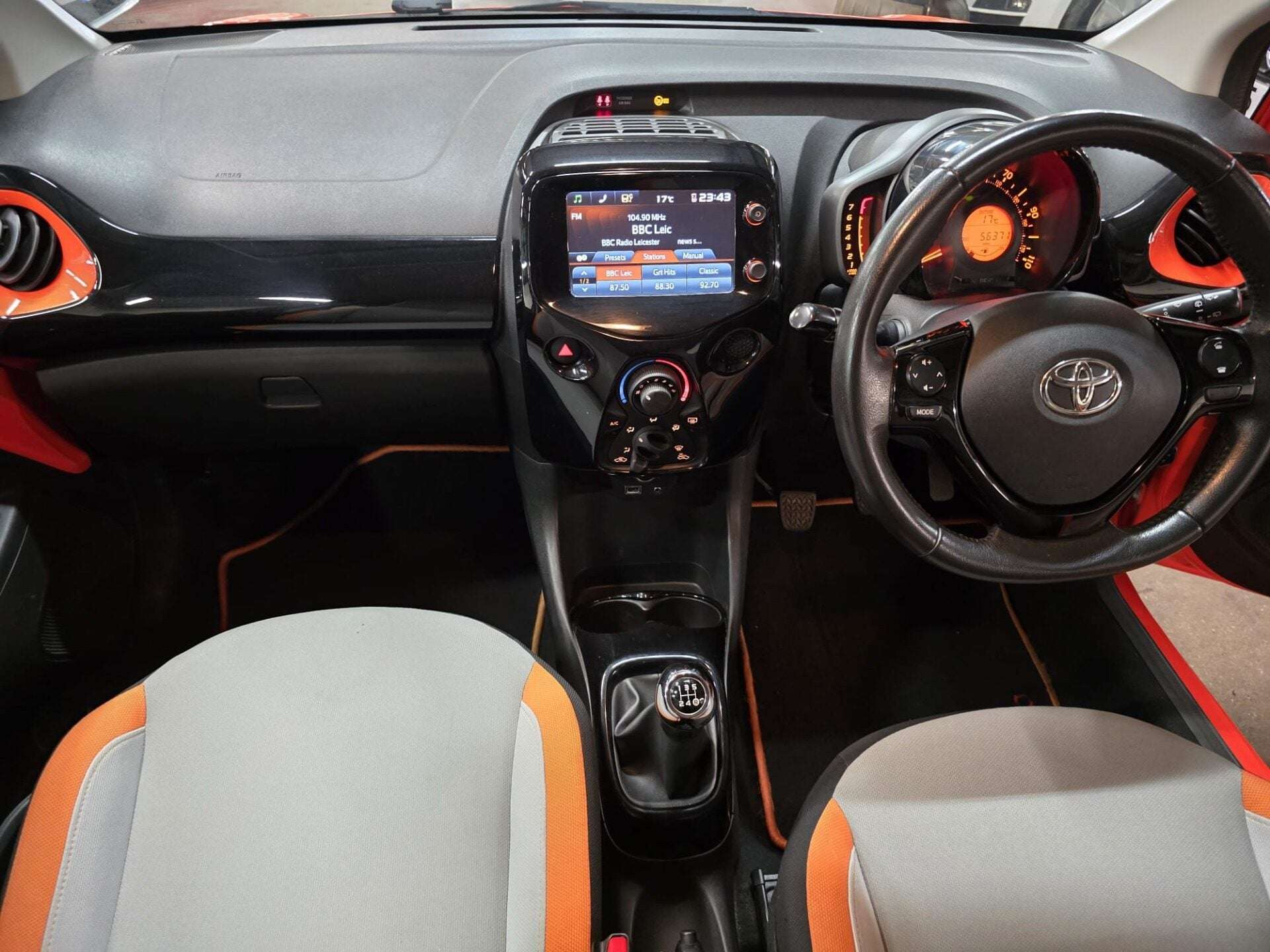 2015 TOYOTA AYGO 2015 TOYOTA AYGO