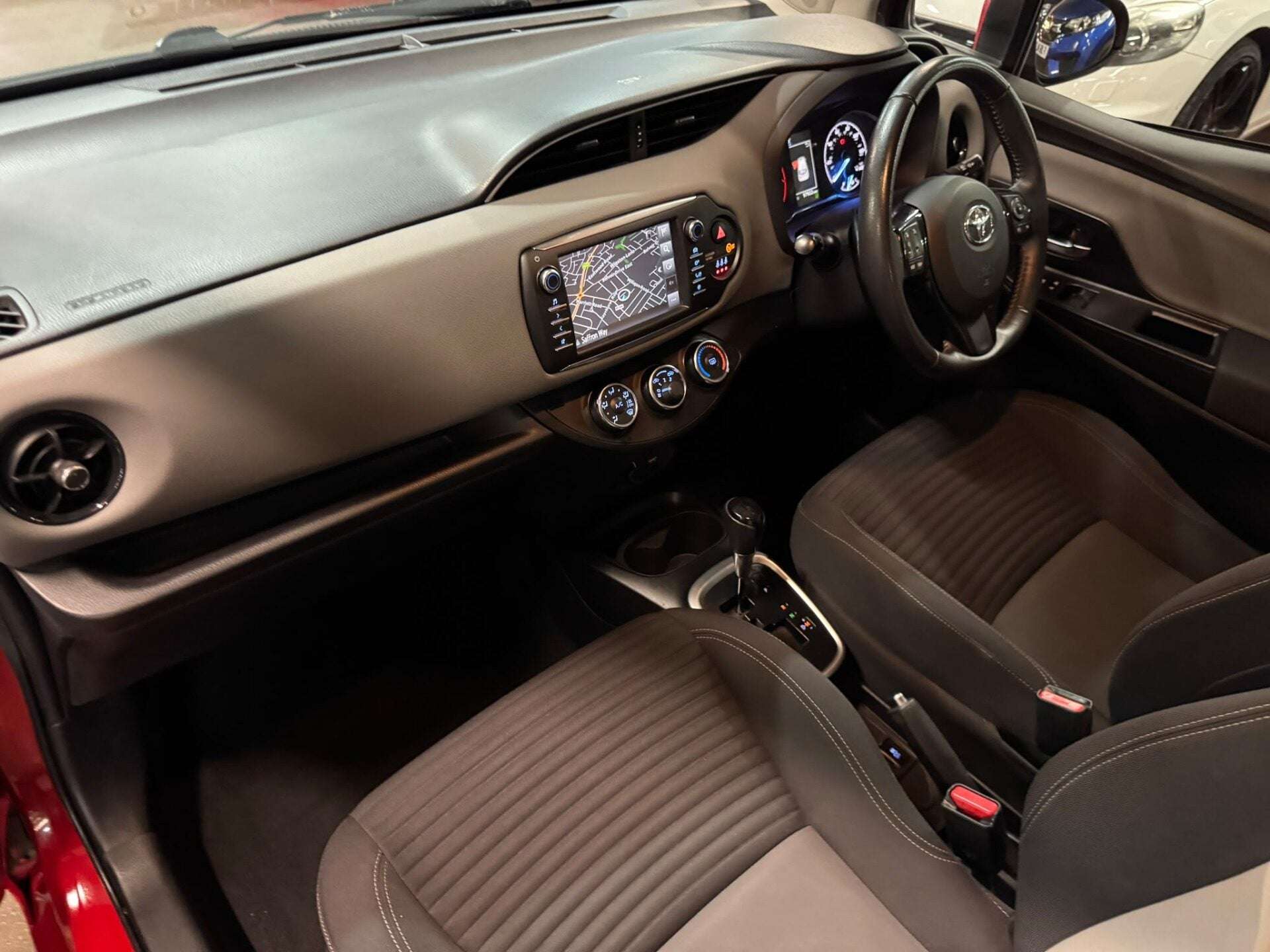 2017 TOYOTA YARIS 2017 TOYOTA YARIS