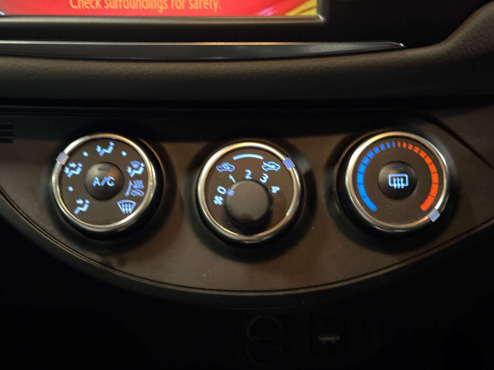 2017 TOYOTA YARIS 2017 TOYOTA YARIS