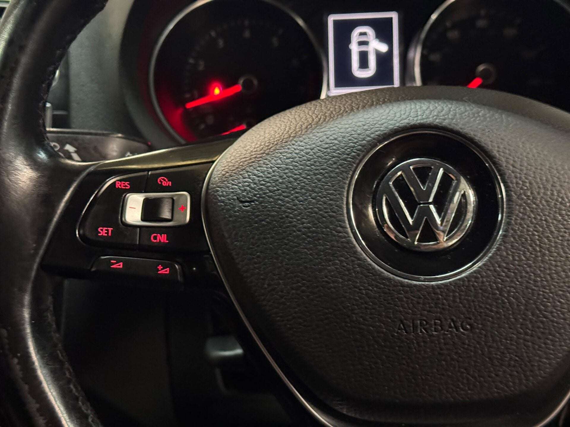 2017 VOLKSWAGEN POLO 2017 VOLKSWAGEN POLO