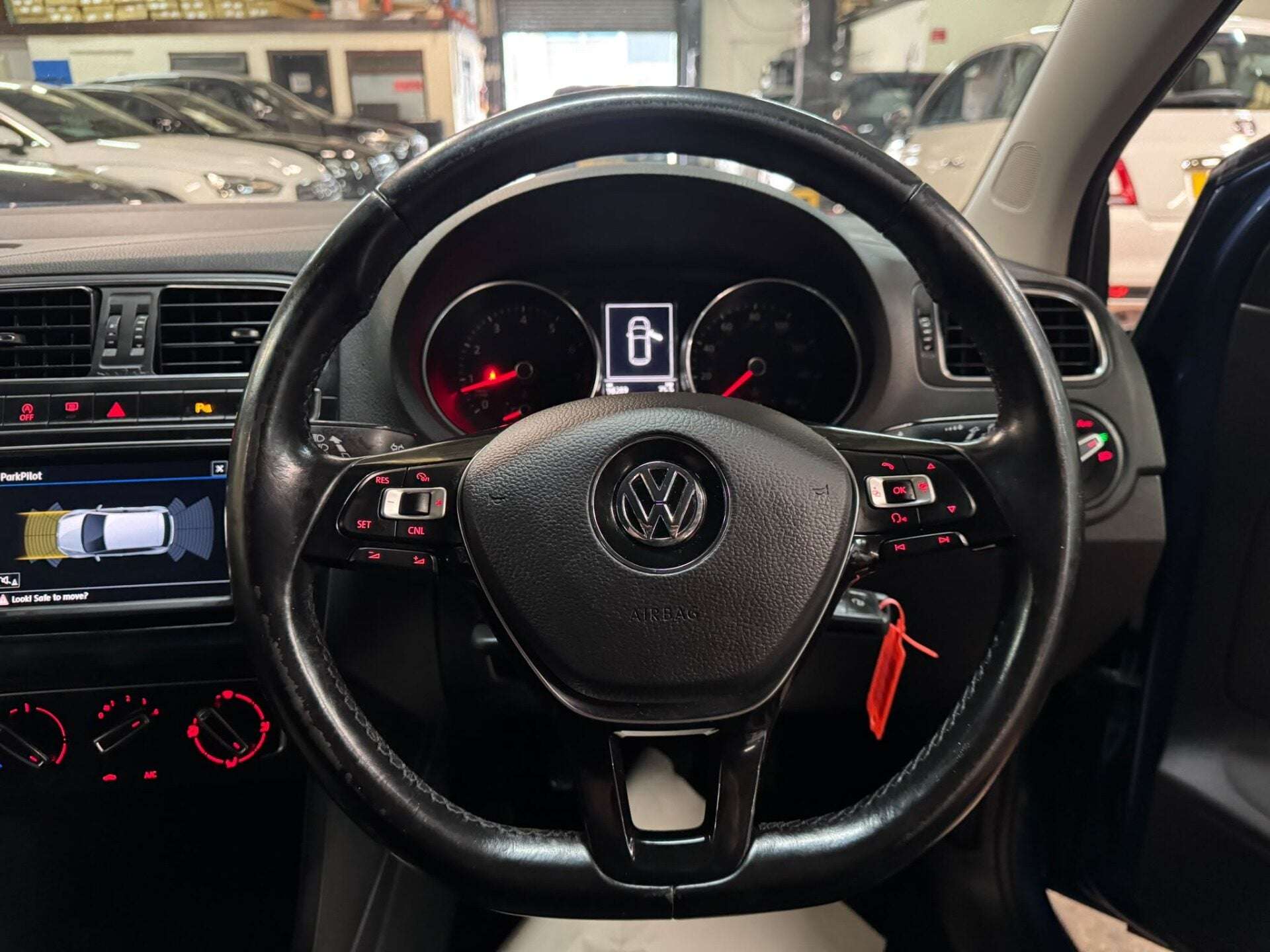 2017 VOLKSWAGEN POLO 2017 VOLKSWAGEN POLO