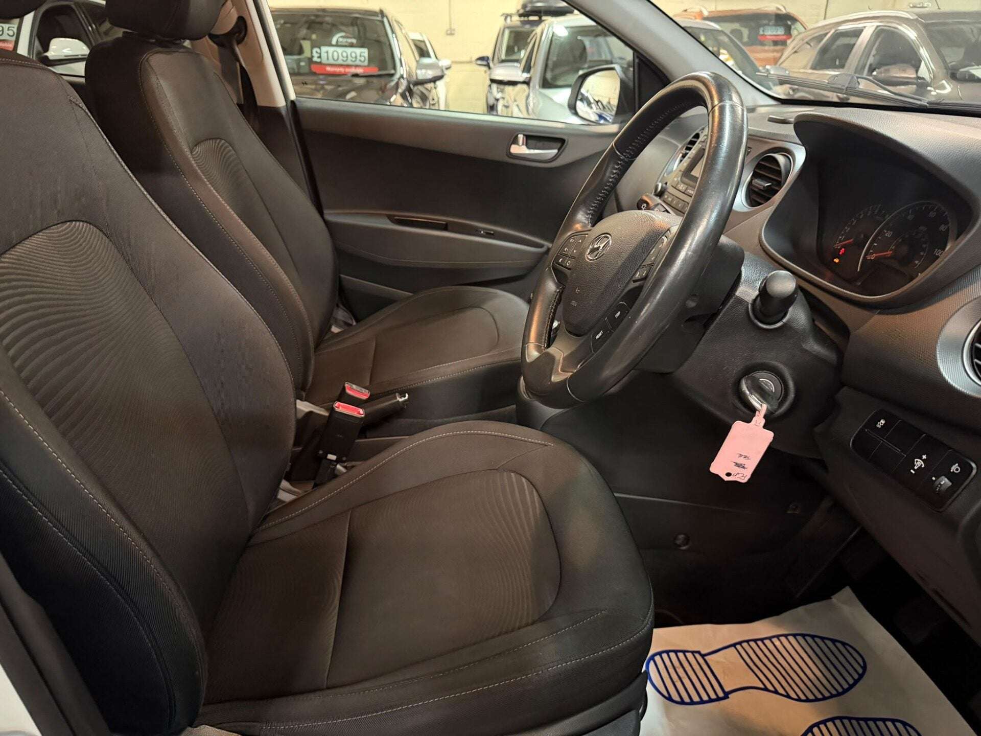 2017 HYUNDAI I10 2017 HYUNDAI I10
