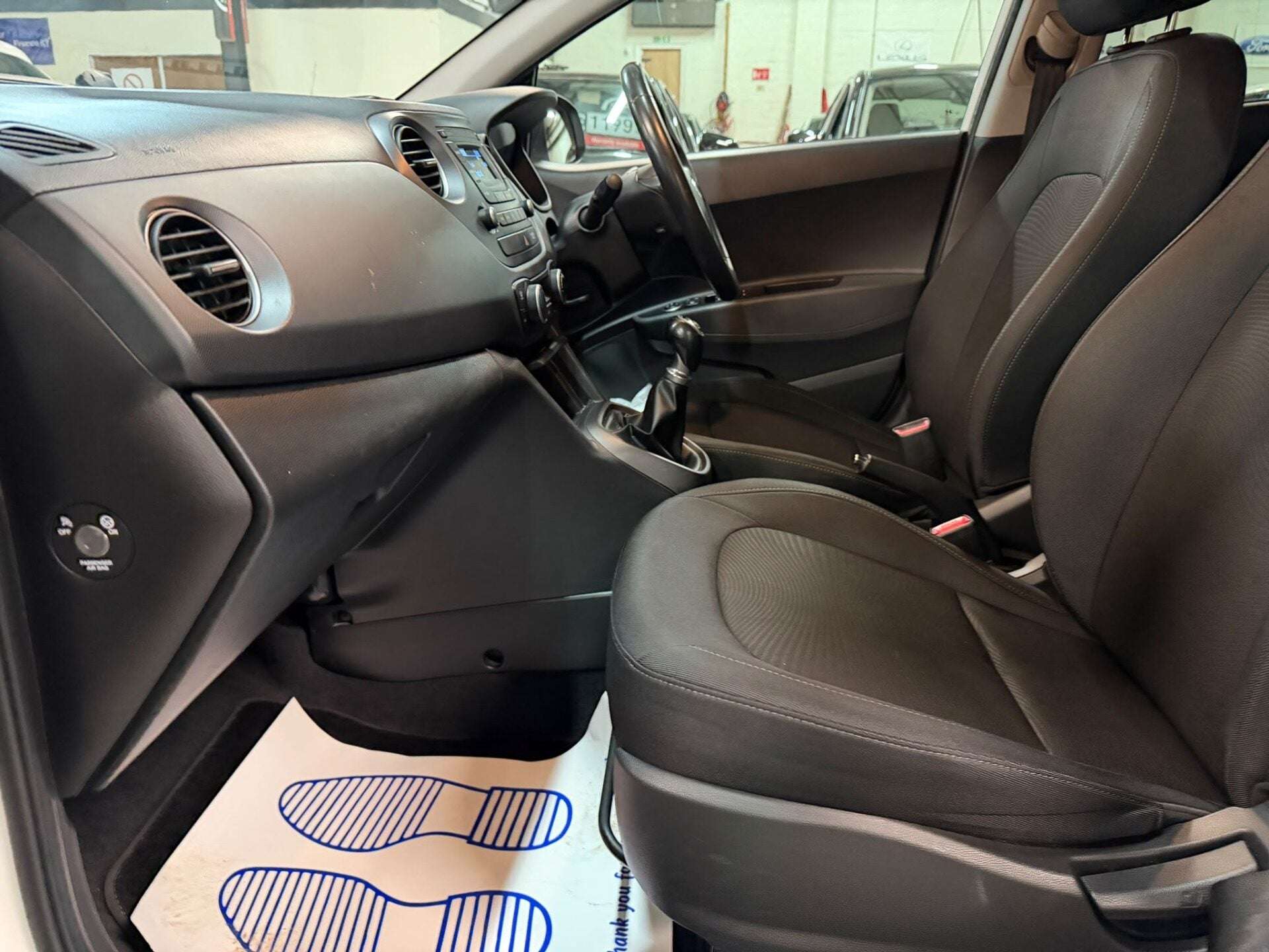 2017 HYUNDAI I10 2017 HYUNDAI I10