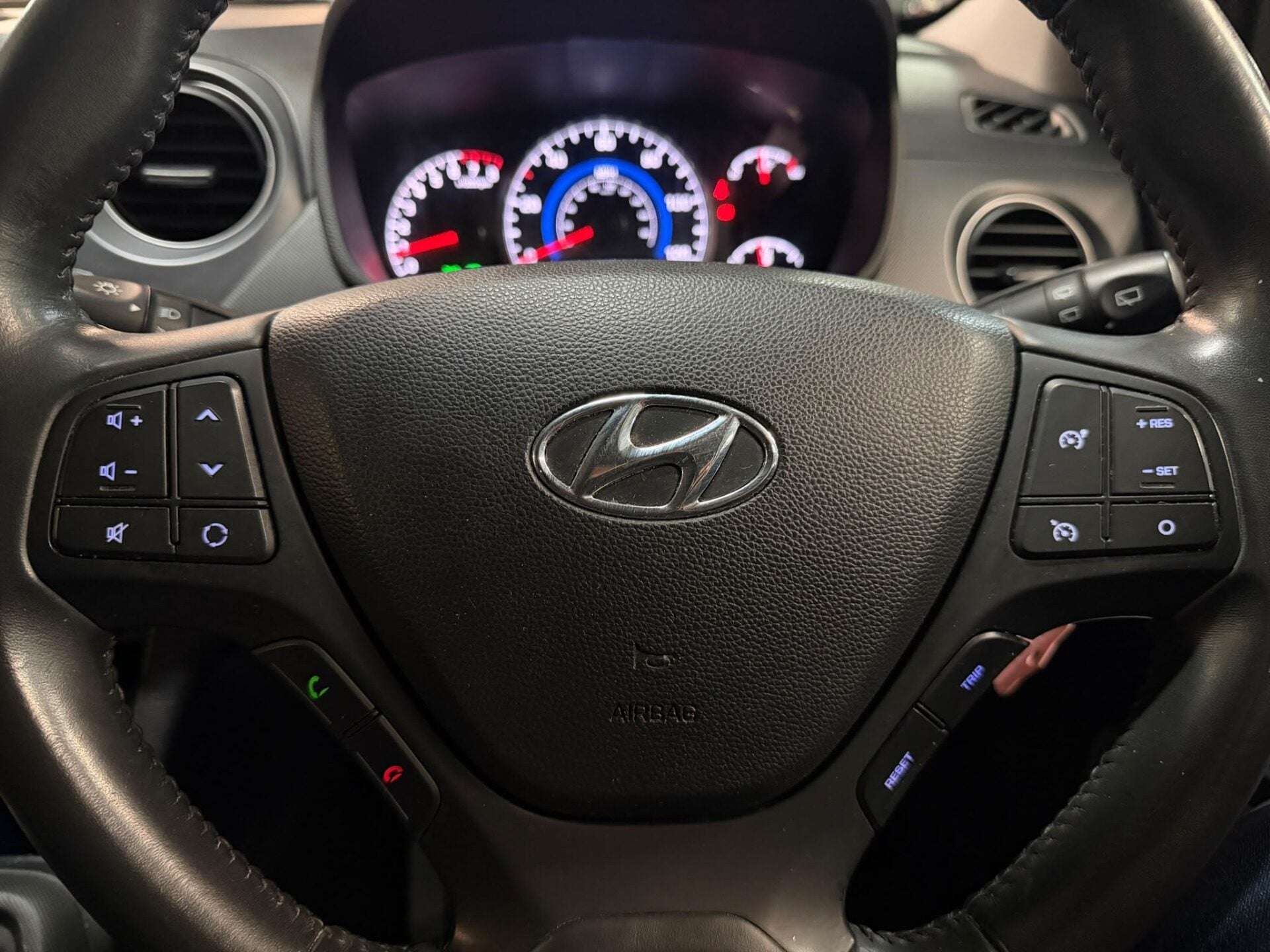 2017 HYUNDAI I10 2017 HYUNDAI I10