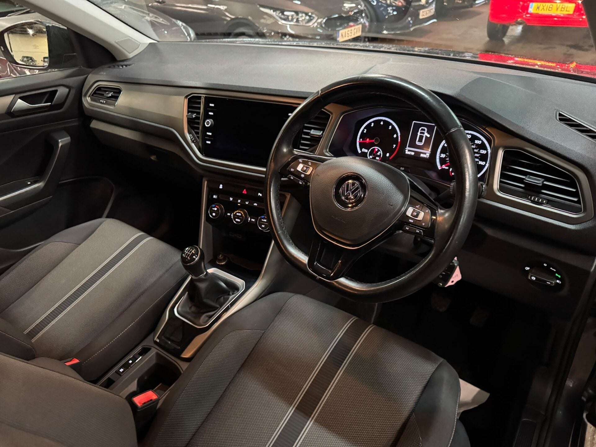 2020 VOLKSWAGEN T-ROC 2020 VOLKSWAGEN T-ROC