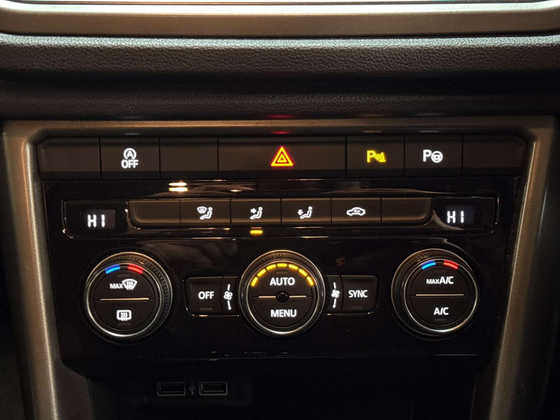 2020 VOLKSWAGEN T-ROC 2020 VOLKSWAGEN T-ROC