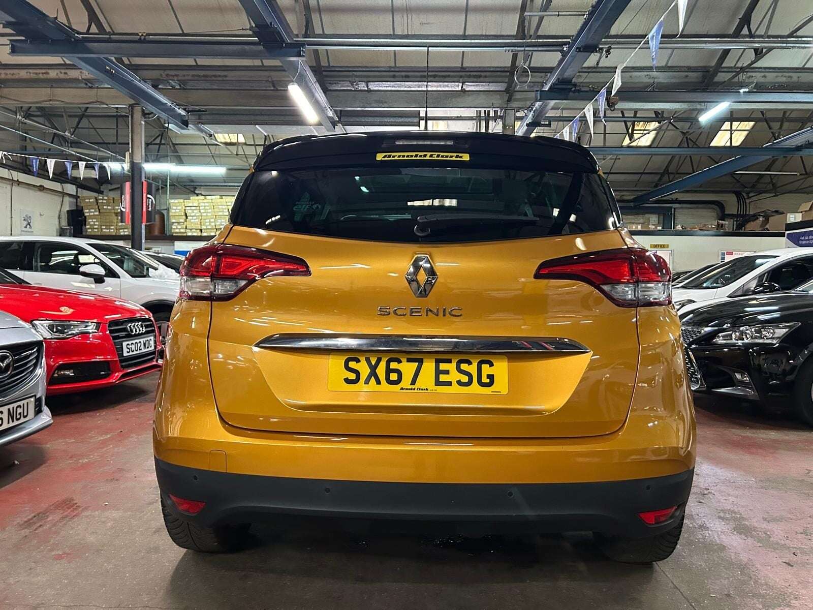 A 2017 RENAULT SCENIC DYNAMIQUE S NAV DCI EDC A 2017 RENAULT SCENIC DYNAMIQUE S NAV DCI EDC