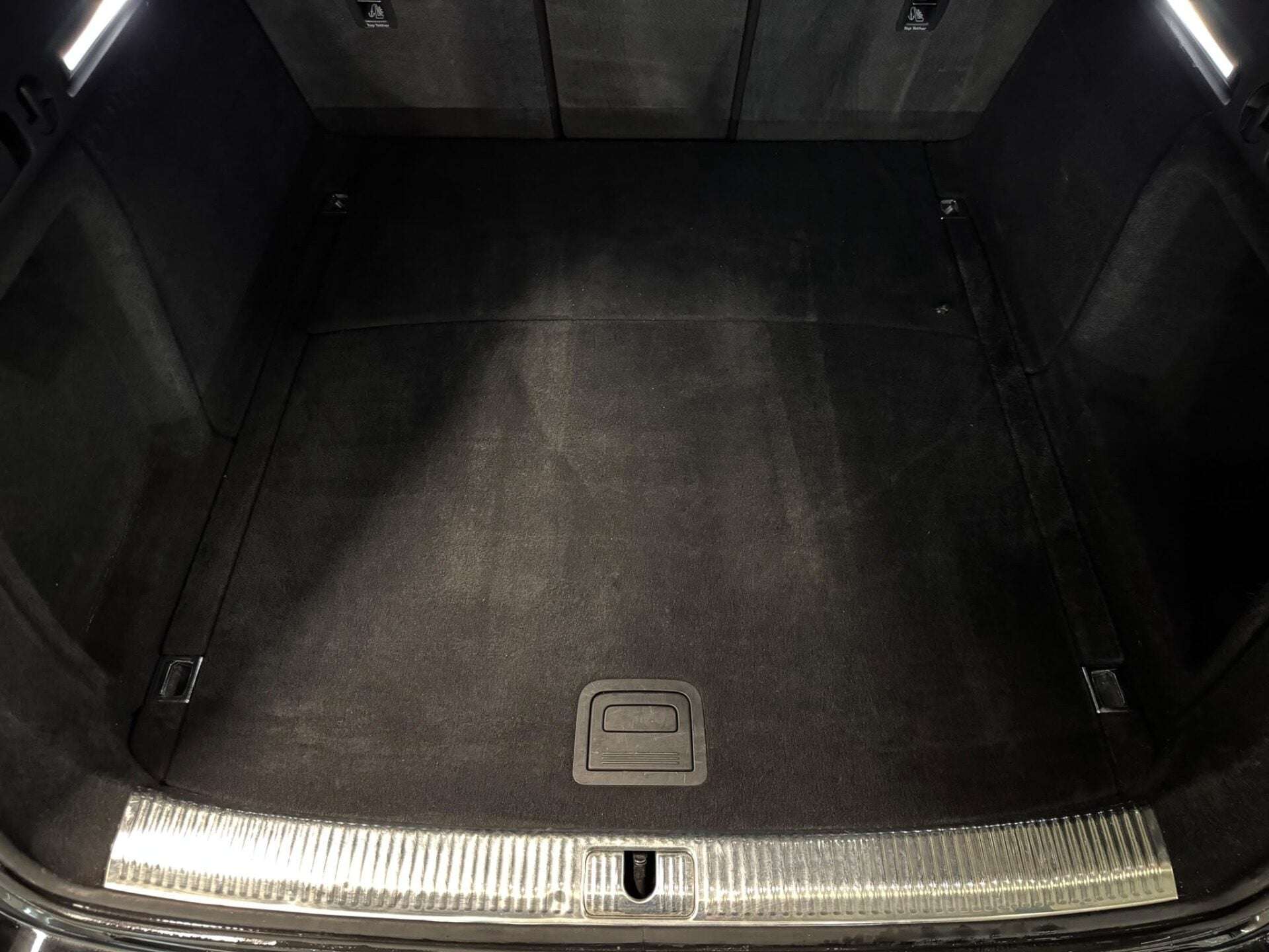 2023 AUDI A4 2023 AUDI A4