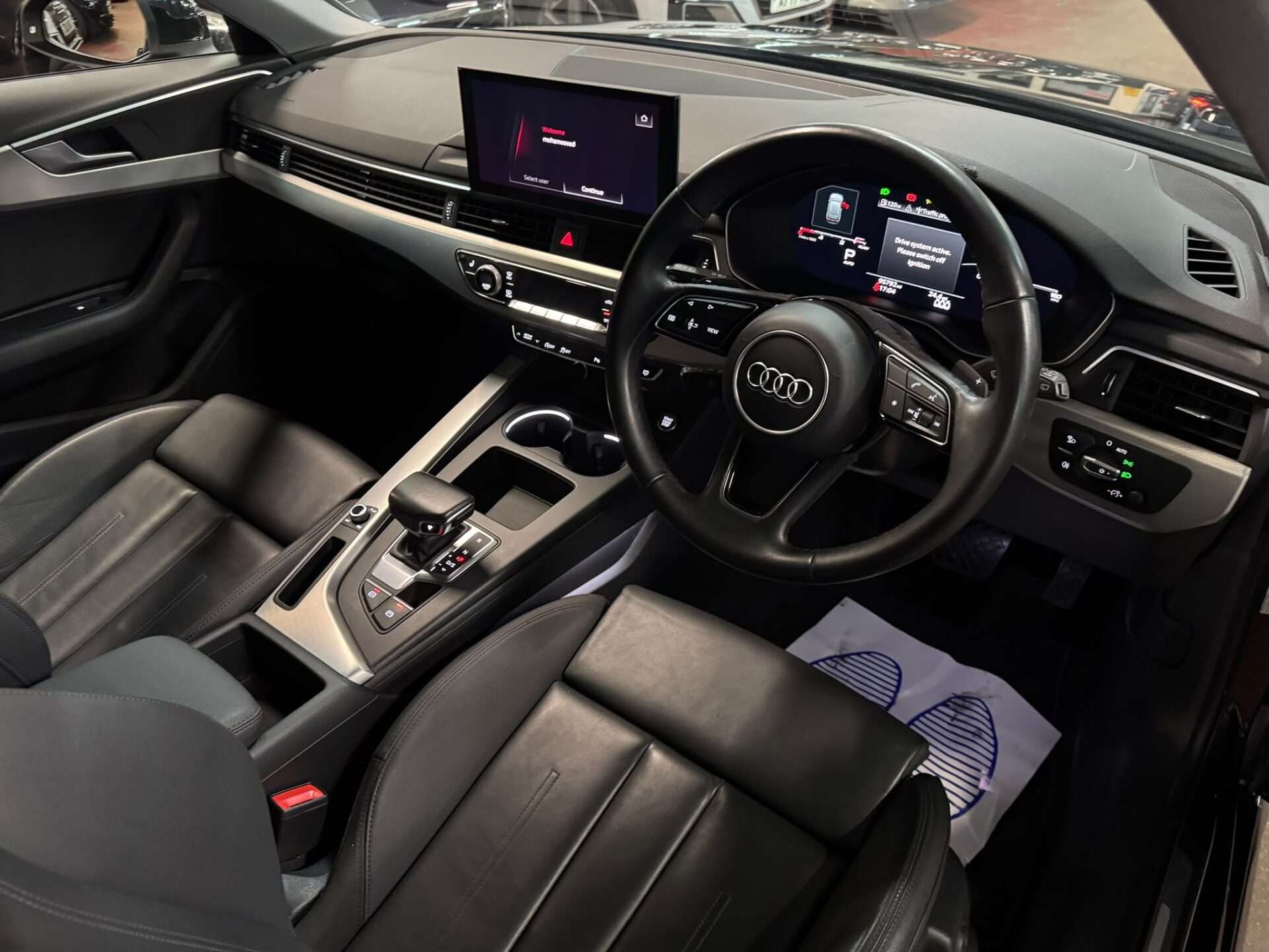 2023 AUDI A4 2023 AUDI A4