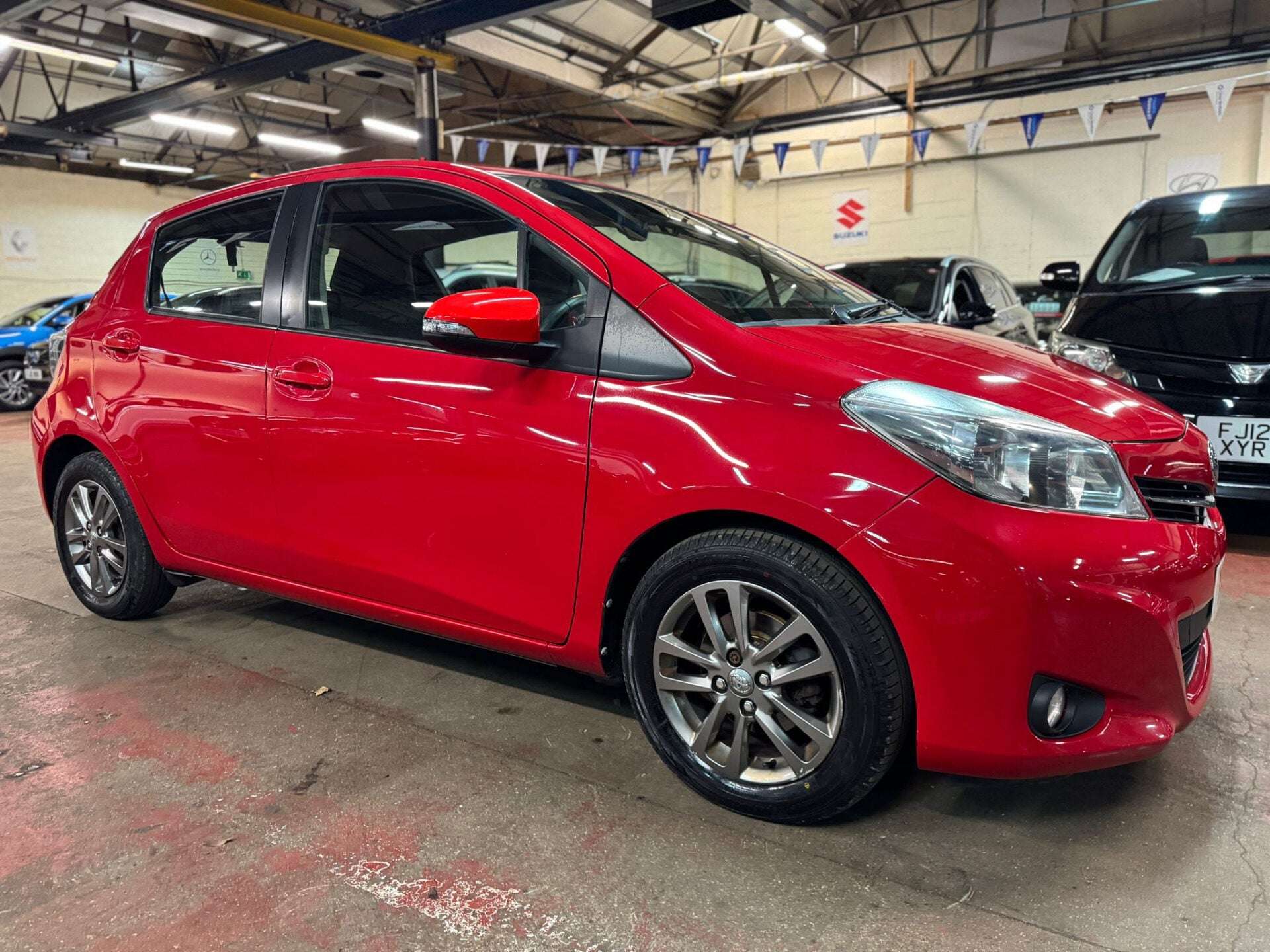 A 2014 TOYOTA YARIS VVT-I ICON PLUS A 2014 TOYOTA YARIS VVT-I ICON PLUS