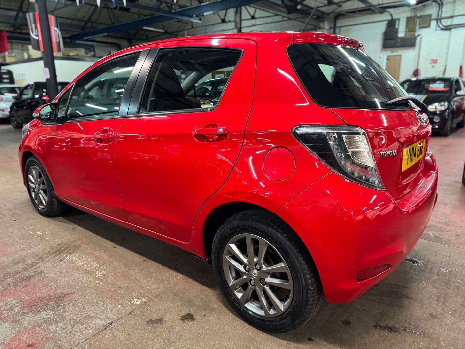 A 2014 TOYOTA YARIS VVT-I ICON PLUS A 2014 TOYOTA YARIS VVT-I ICON PLUS