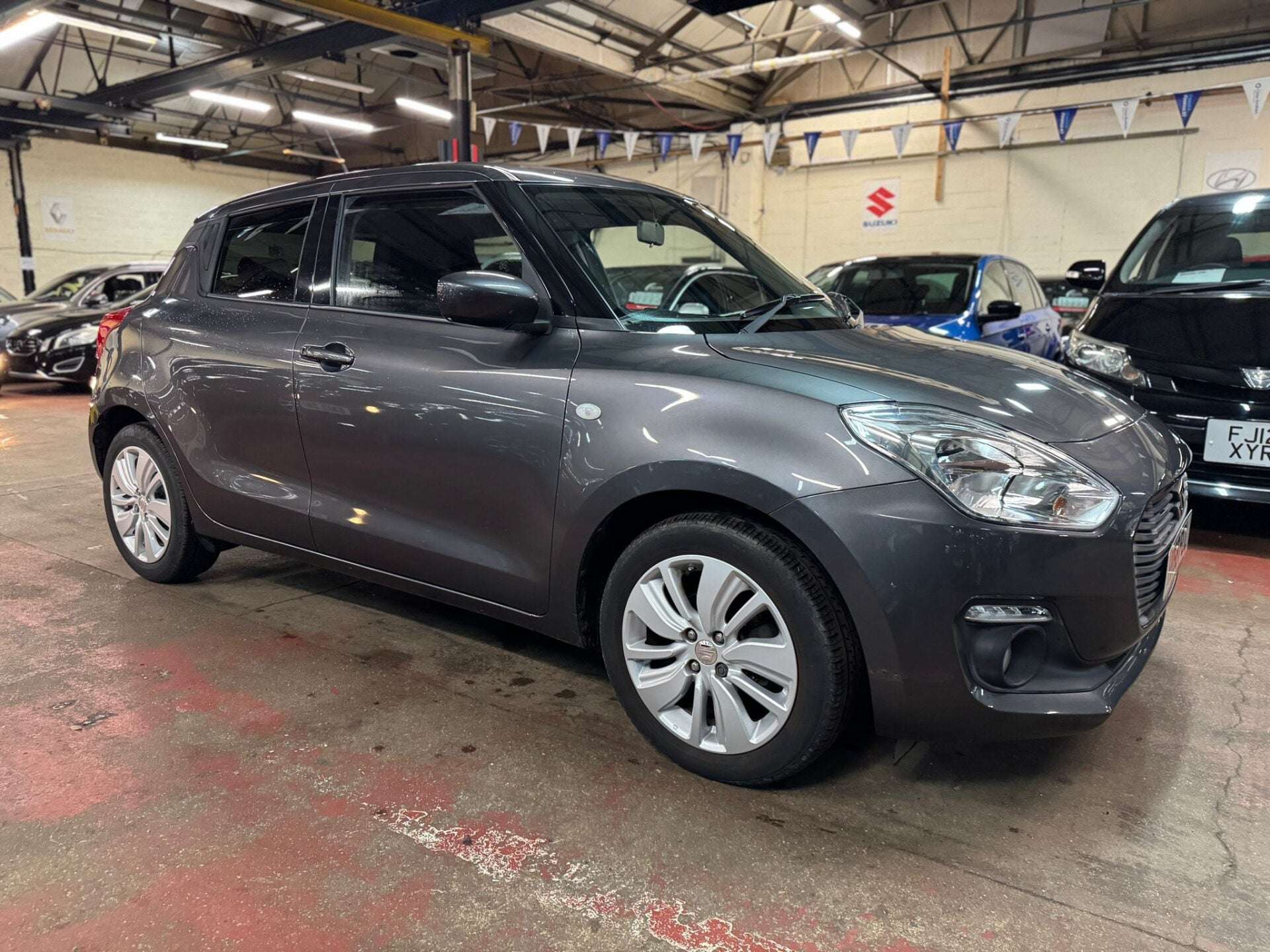 A 2018 SUZUKI SWIFT SZ-T BOOSTERJET A 2018 SUZUKI SWIFT SZ-T BOOSTERJET