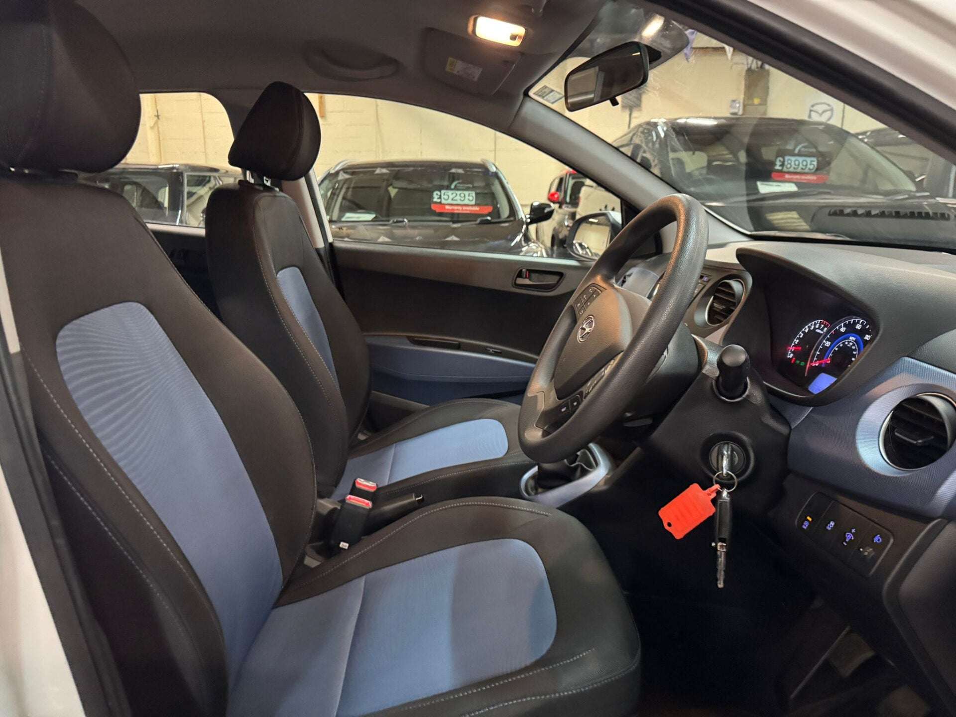 2016 HYUNDAI I10 2016 HYUNDAI I10