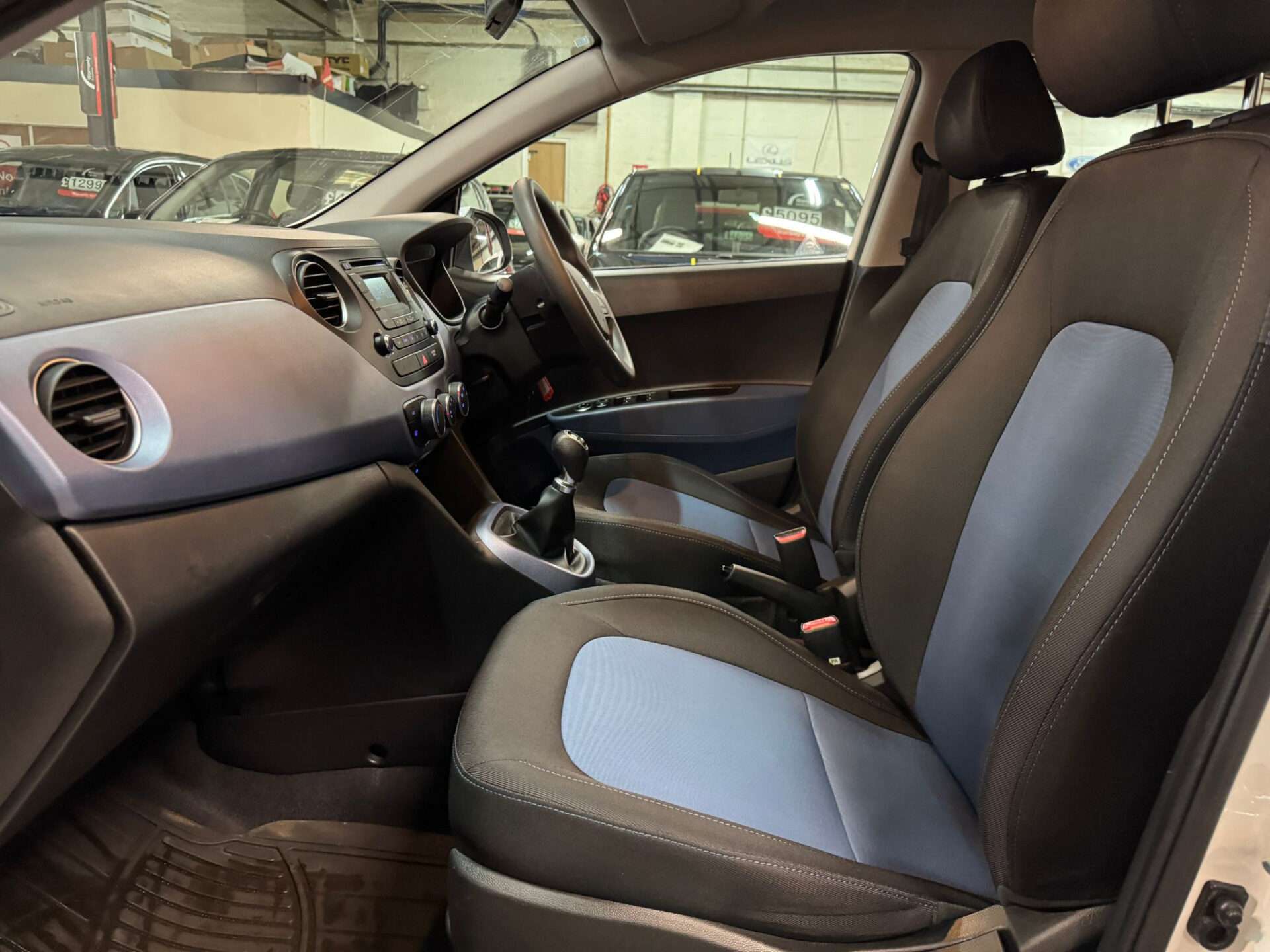 2016 HYUNDAI I10 2016 HYUNDAI I10