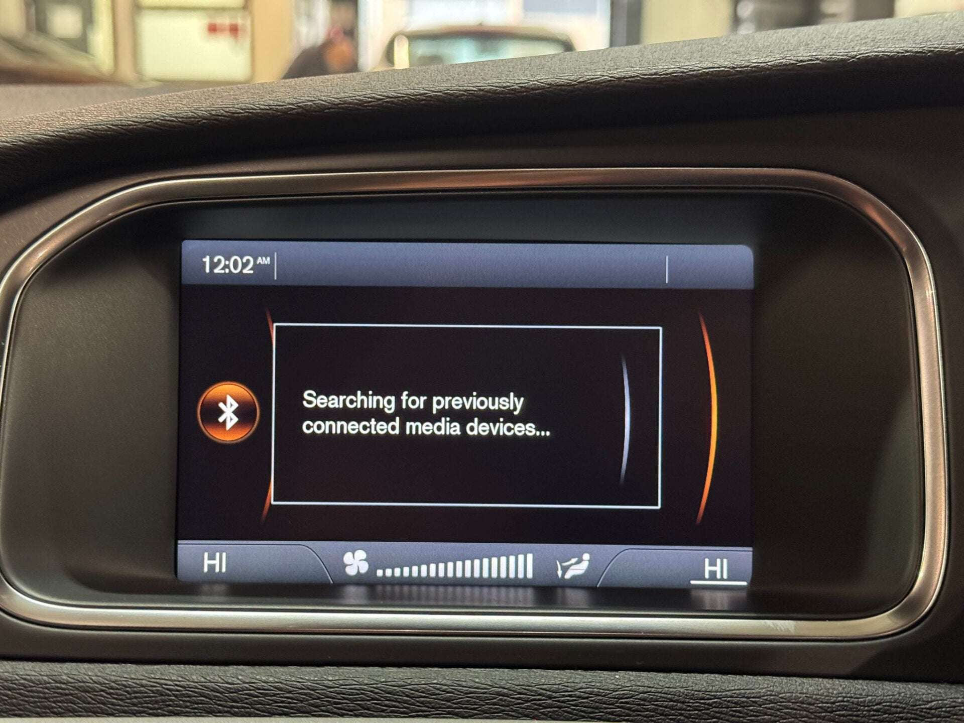 2014 VOLVO V40 2014 VOLVO V40