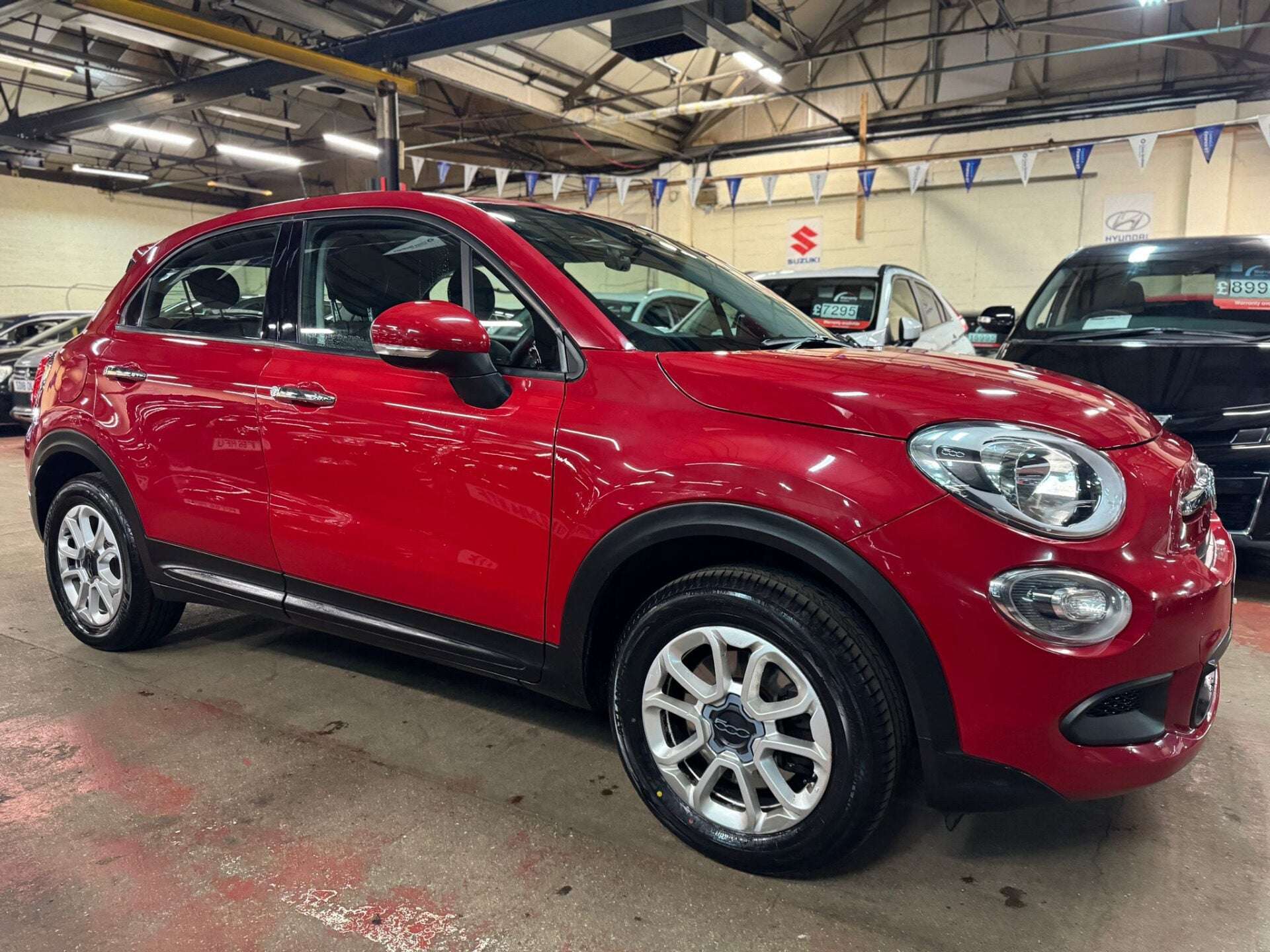 A 2016 FIAT 500X POP A 2016 FIAT 500X POP