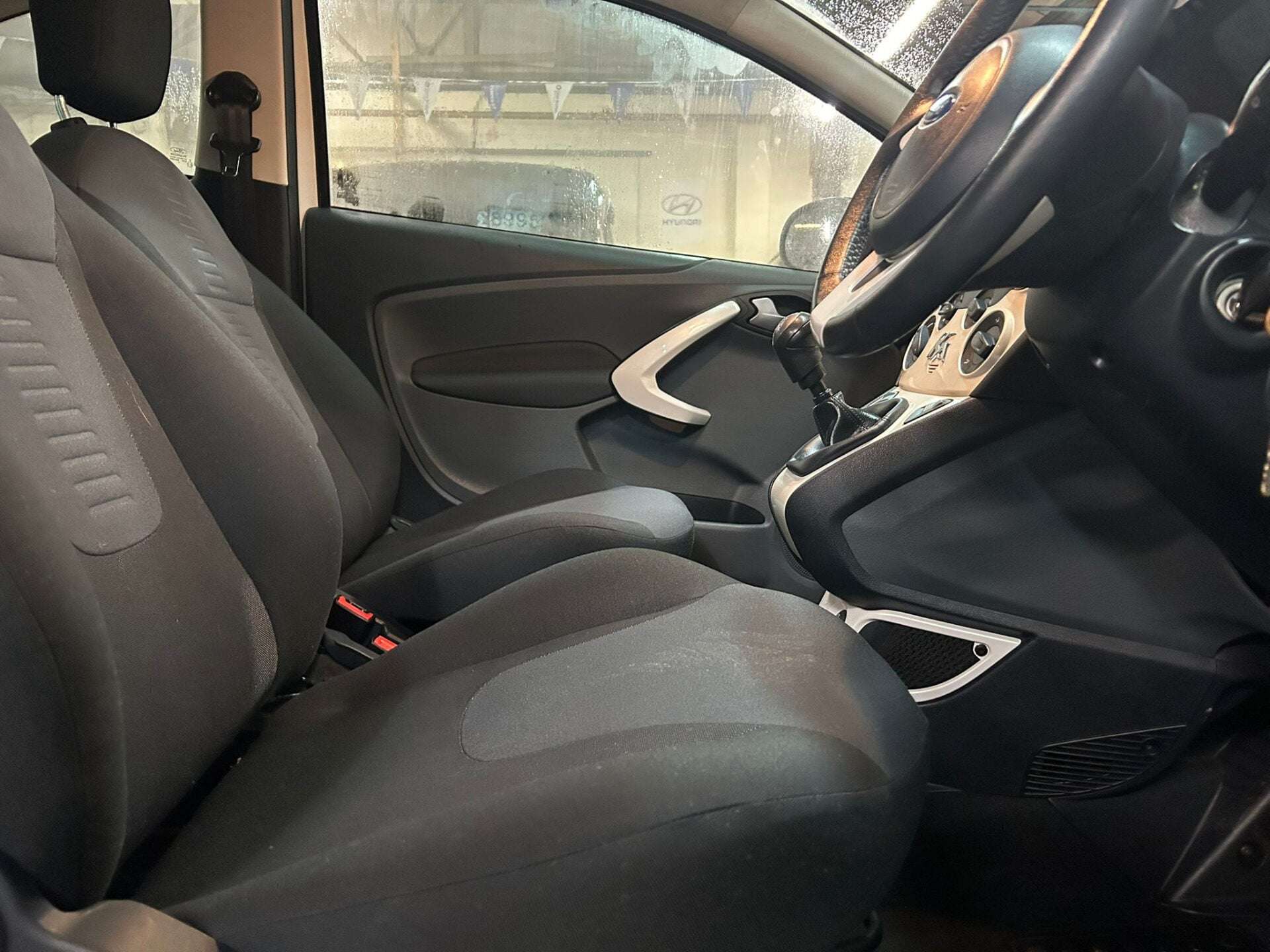 2013 FORD KA 2013 FORD KA