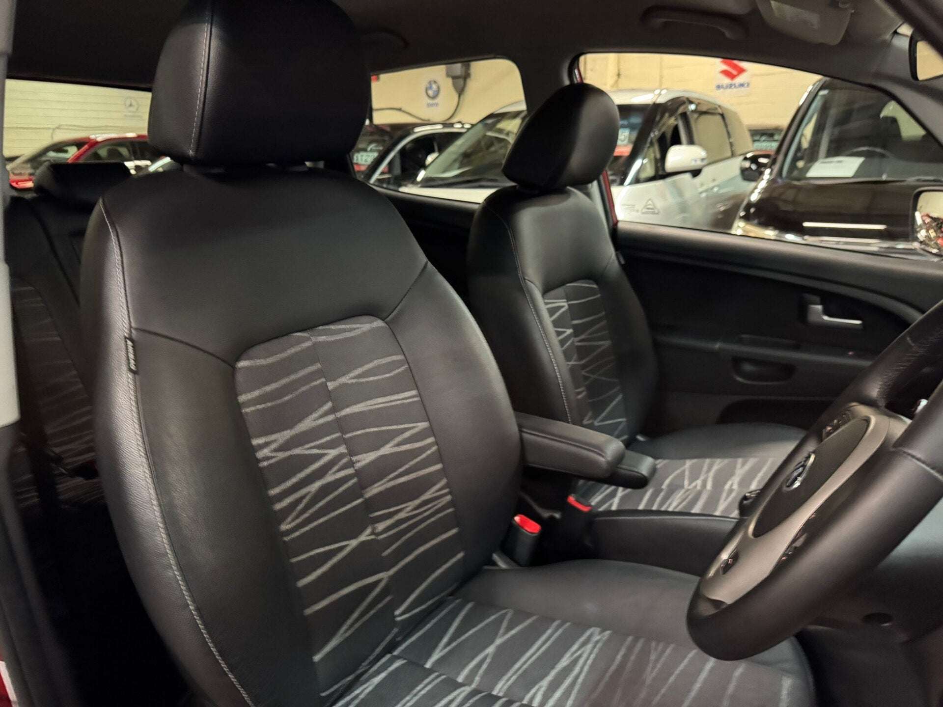 2016 KIA VENGA 2016 KIA VENGA