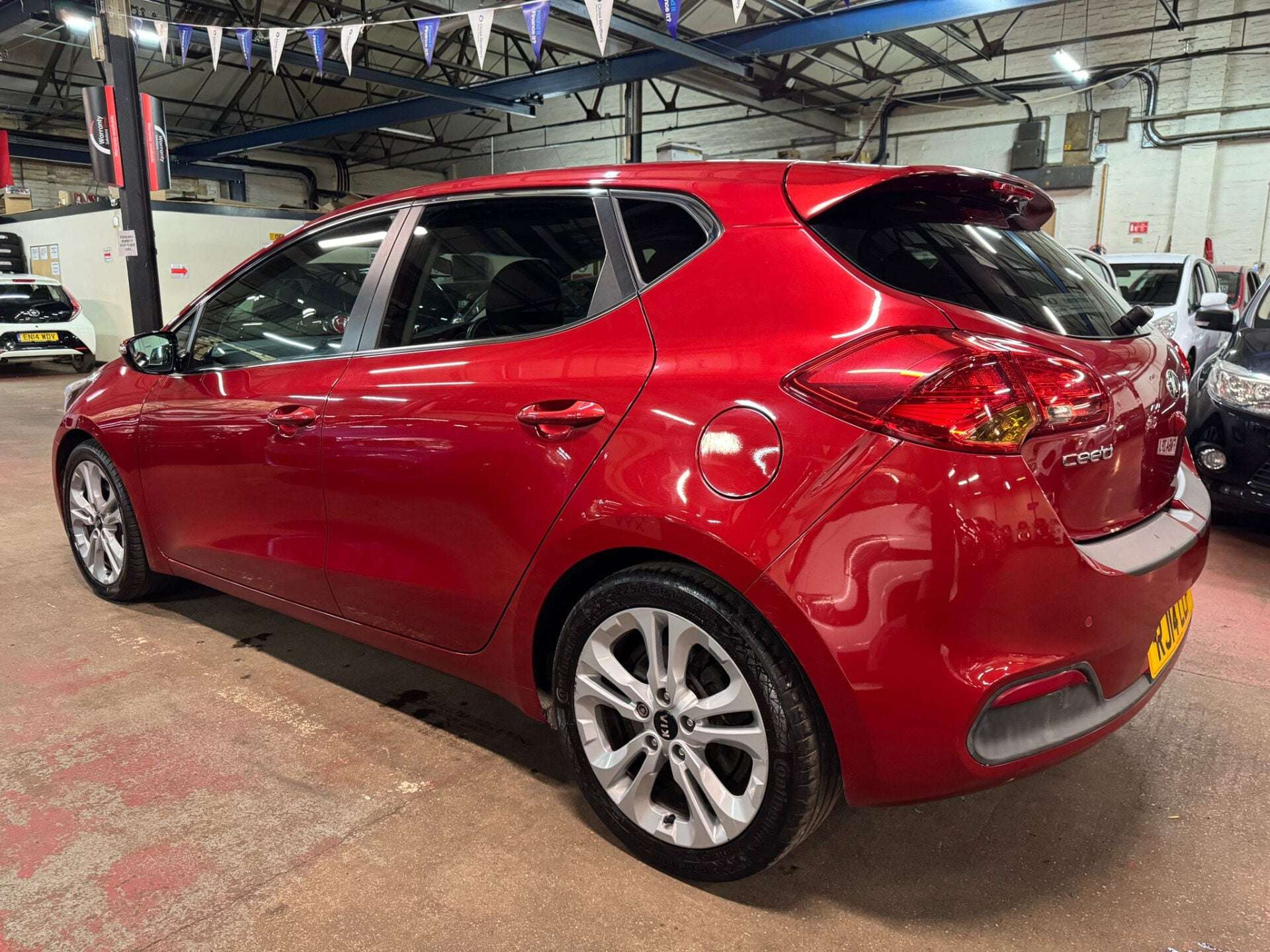 2014 KIA CEED 2014 KIA CEED