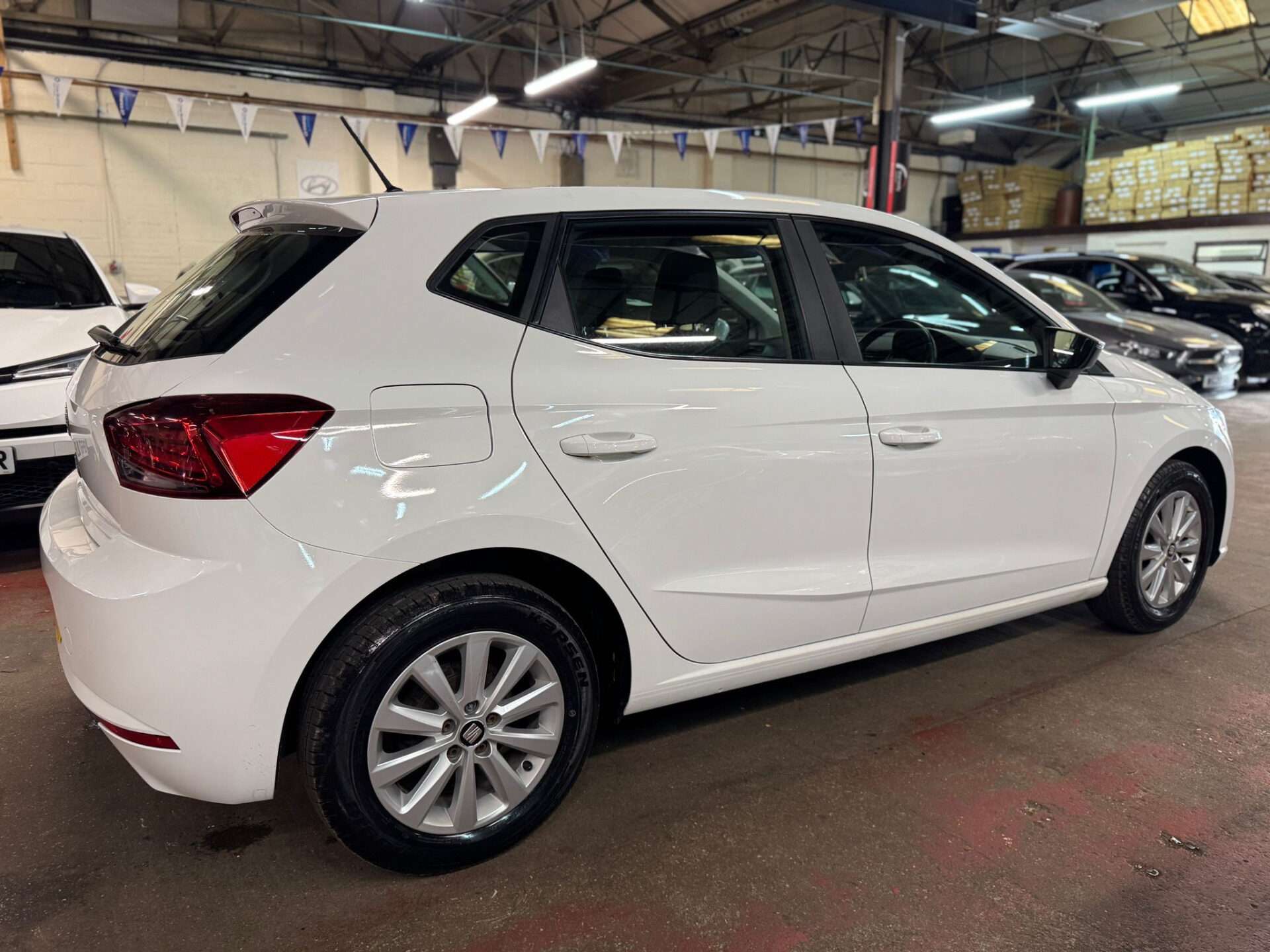 2017 SEAT IBIZA 2017 SEAT IBIZA