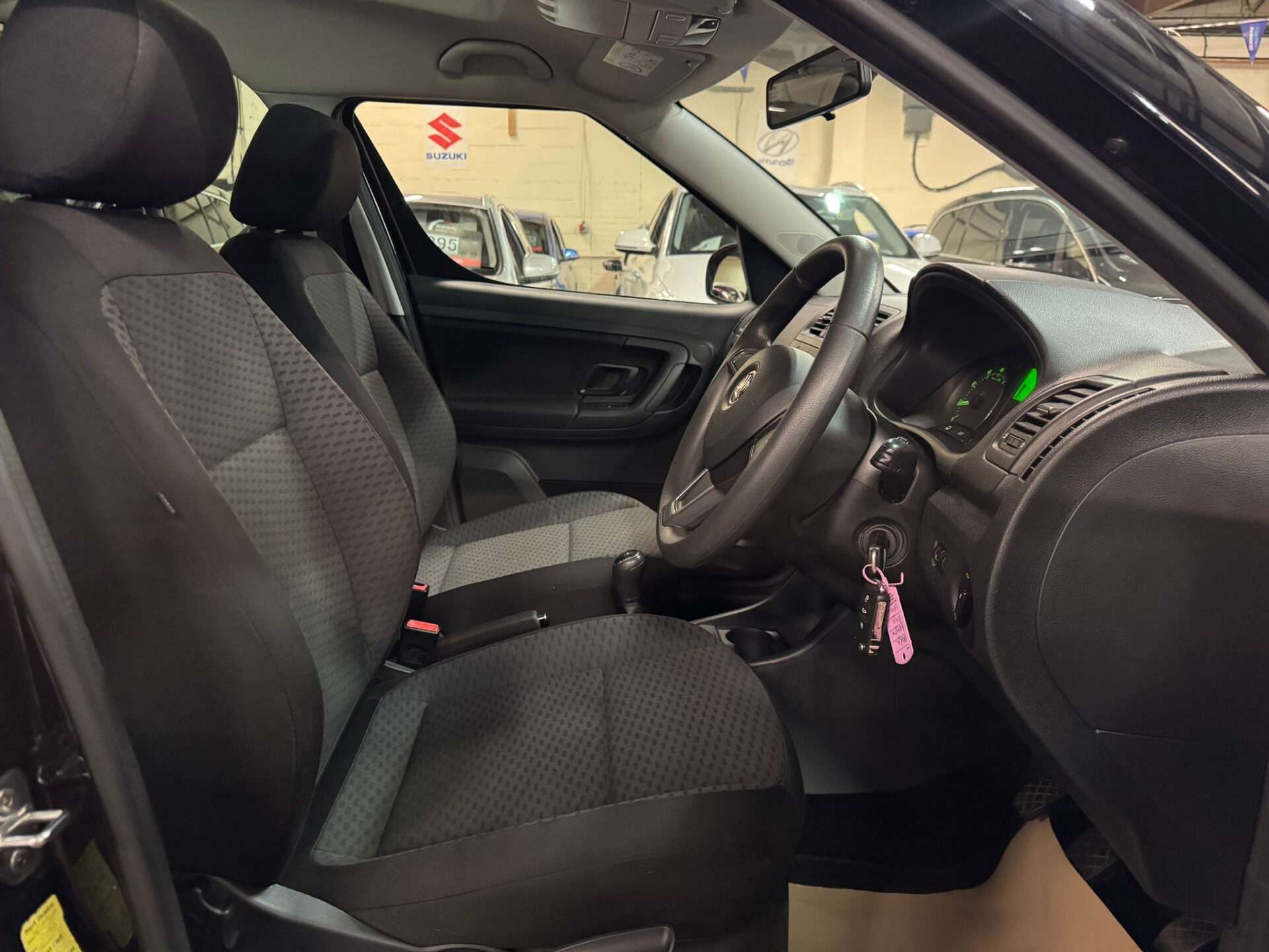 2015 SKODA ROOMSTER 2015 SKODA ROOMSTER