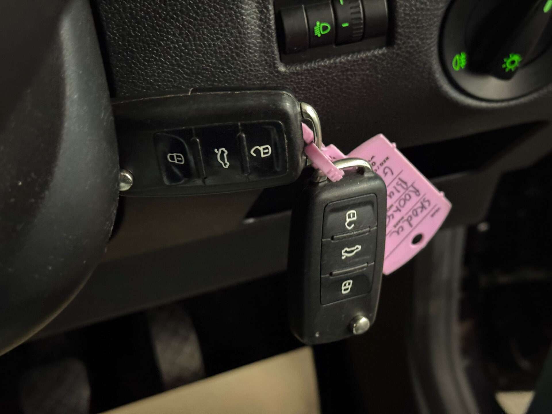 2015 SKODA ROOMSTER 2015 SKODA ROOMSTER