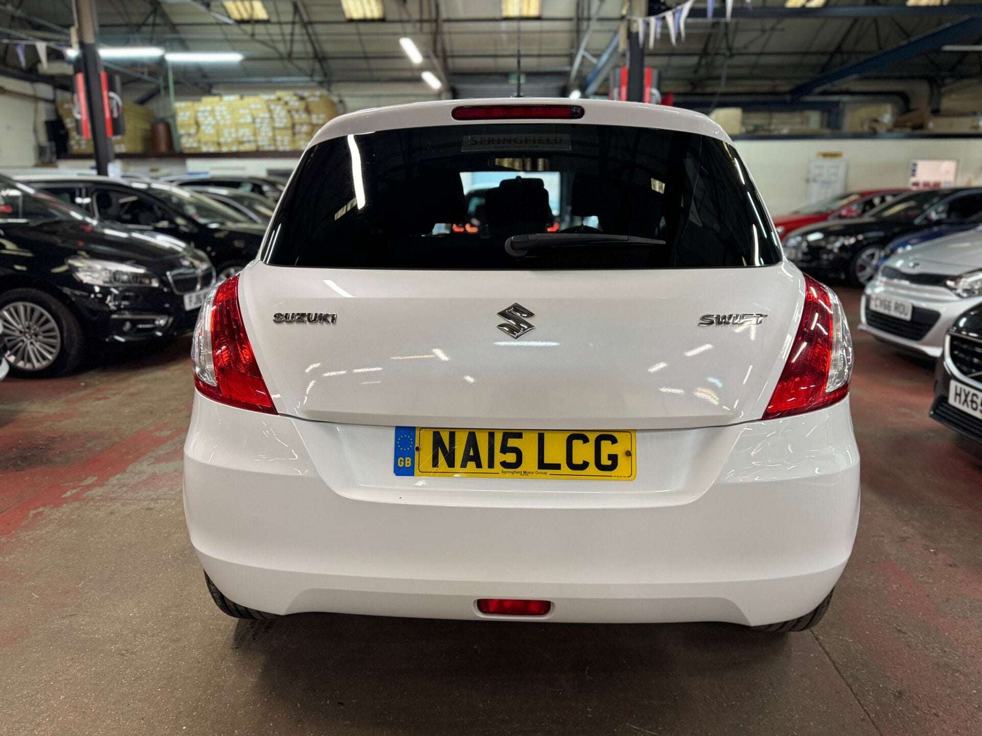 2015 SUZUKI SWIFT 2015 SUZUKI SWIFT